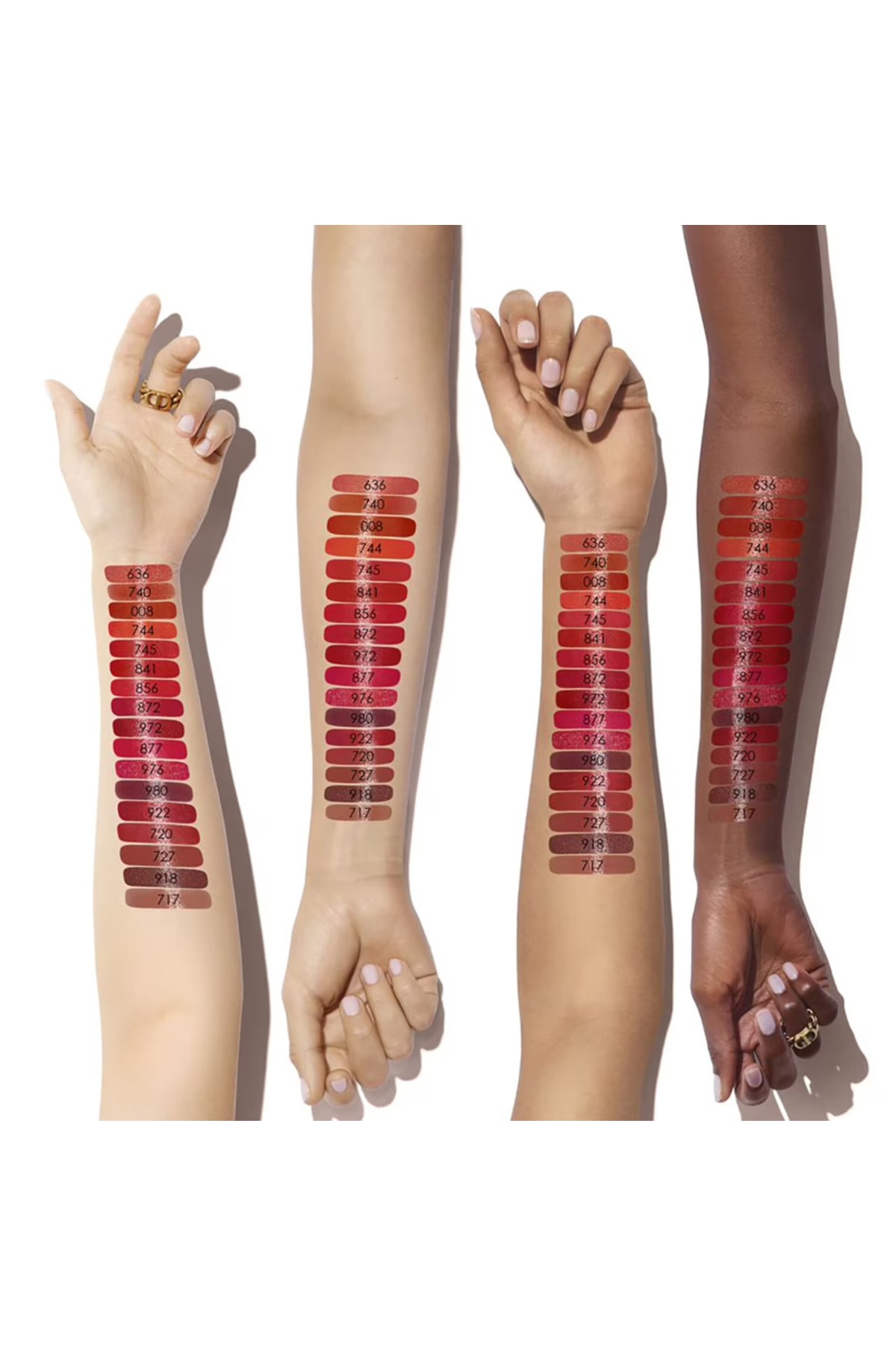 Dior رژ لب درخشان وابسته