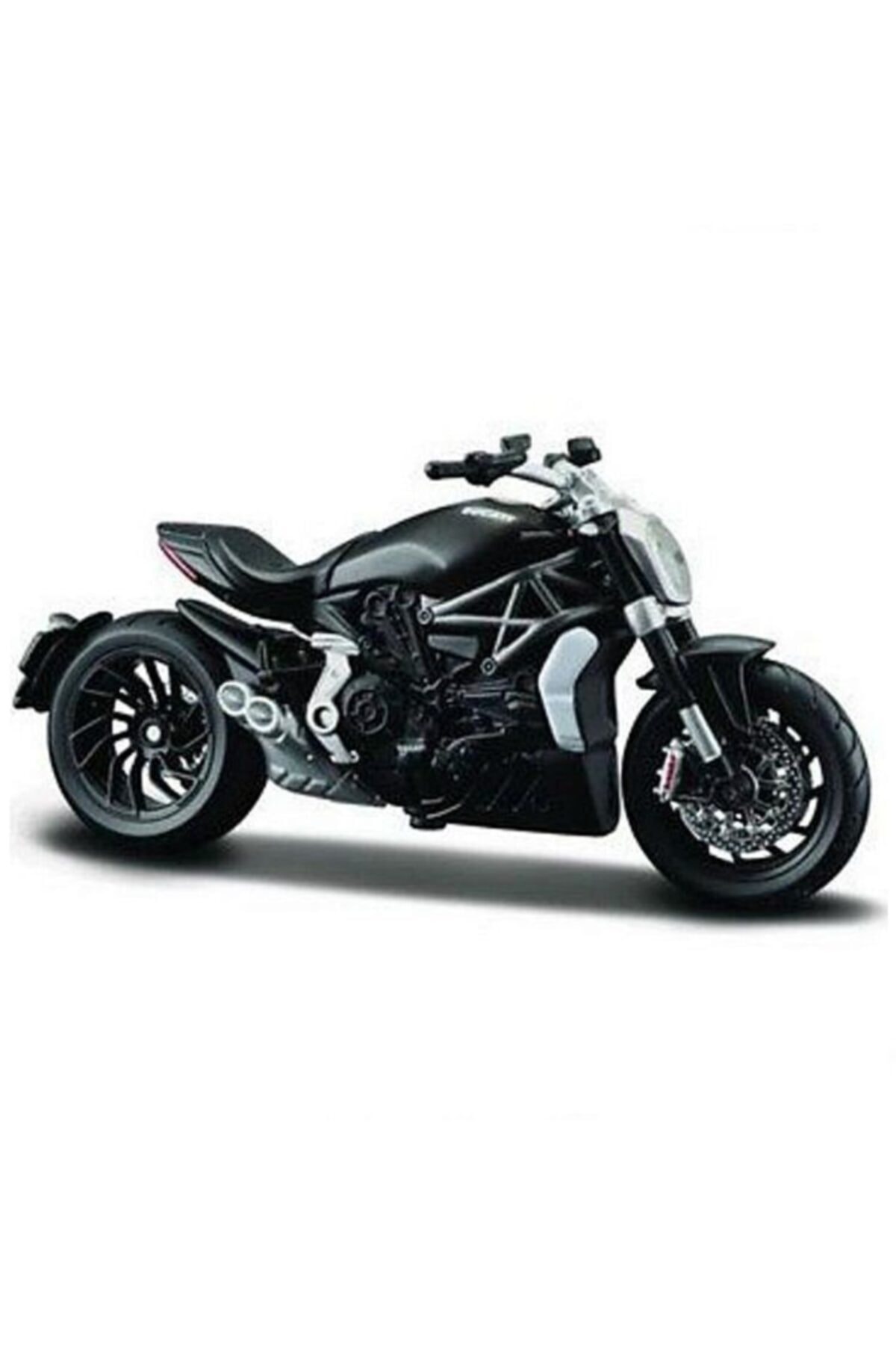 مدل خودرو 1:18 موتور دوکاتی XDIAVEL S اورجینال Burago