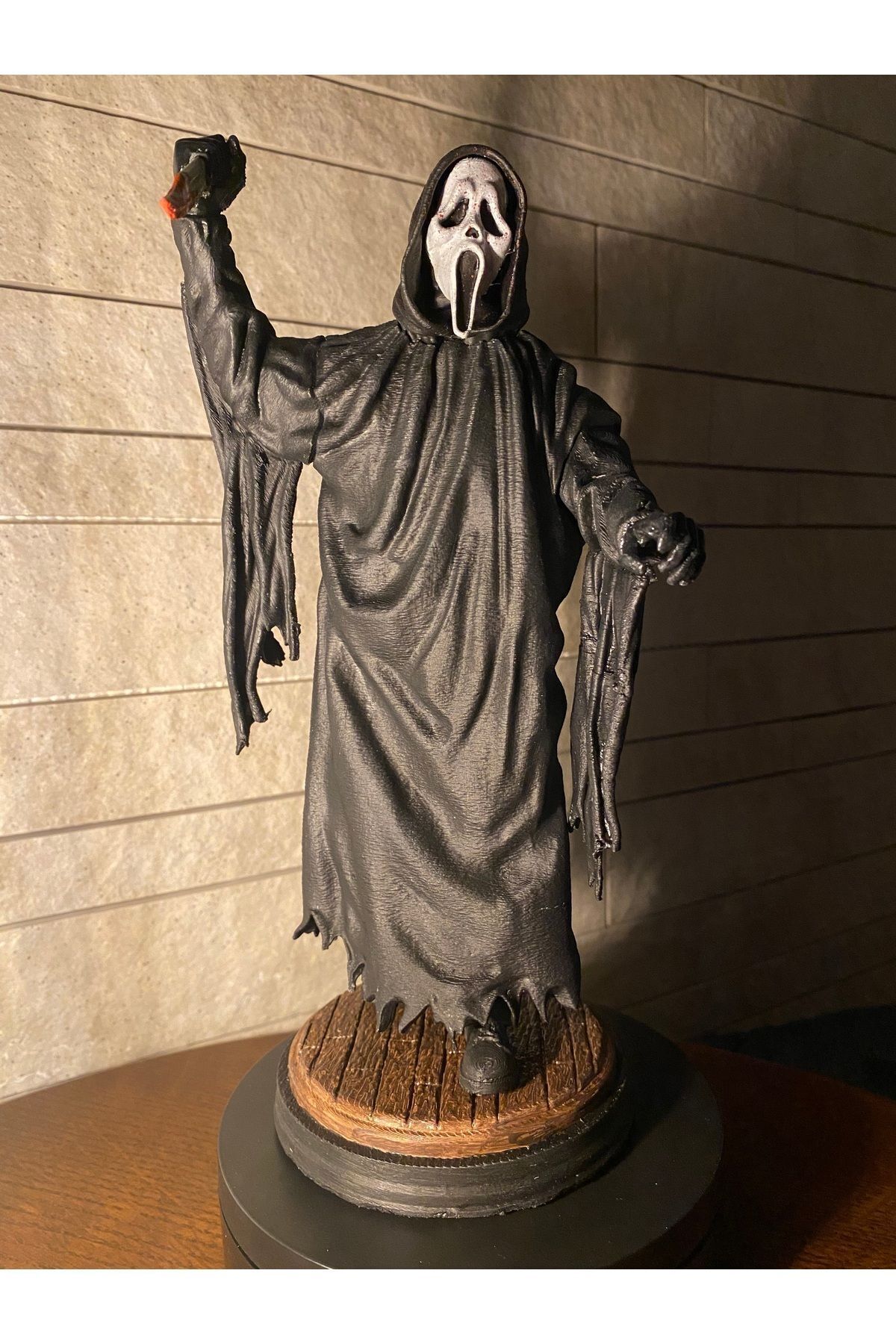 فیگور شکل GHOSTFACE 27CM از ترکیه Pars