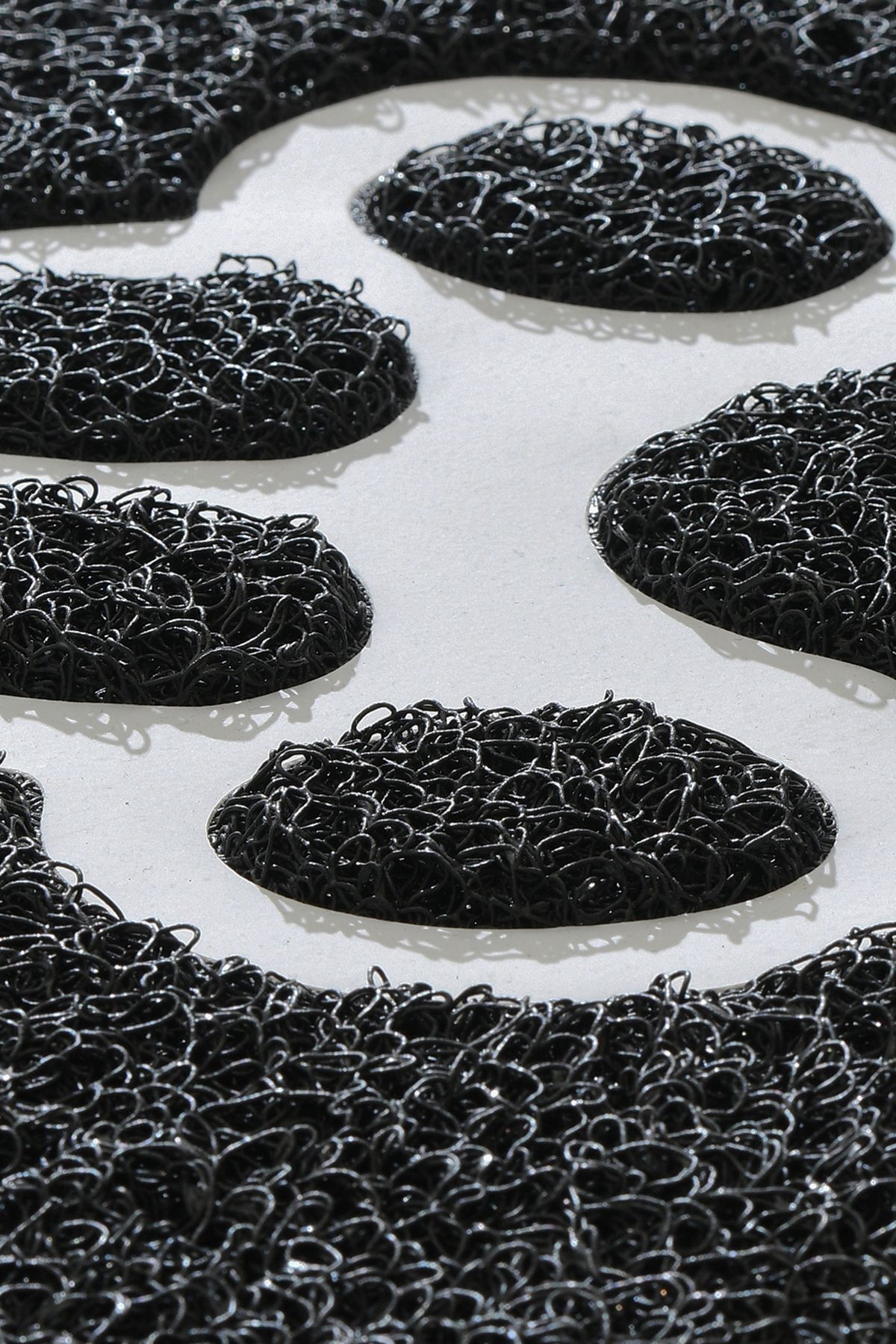 پاد جلوی توالت گربه نوپک پلاستیک آمبالاج NevPack Plastik Ambalaj، PVC مشکی ۴۰×۶۰ سانتی‌متر
