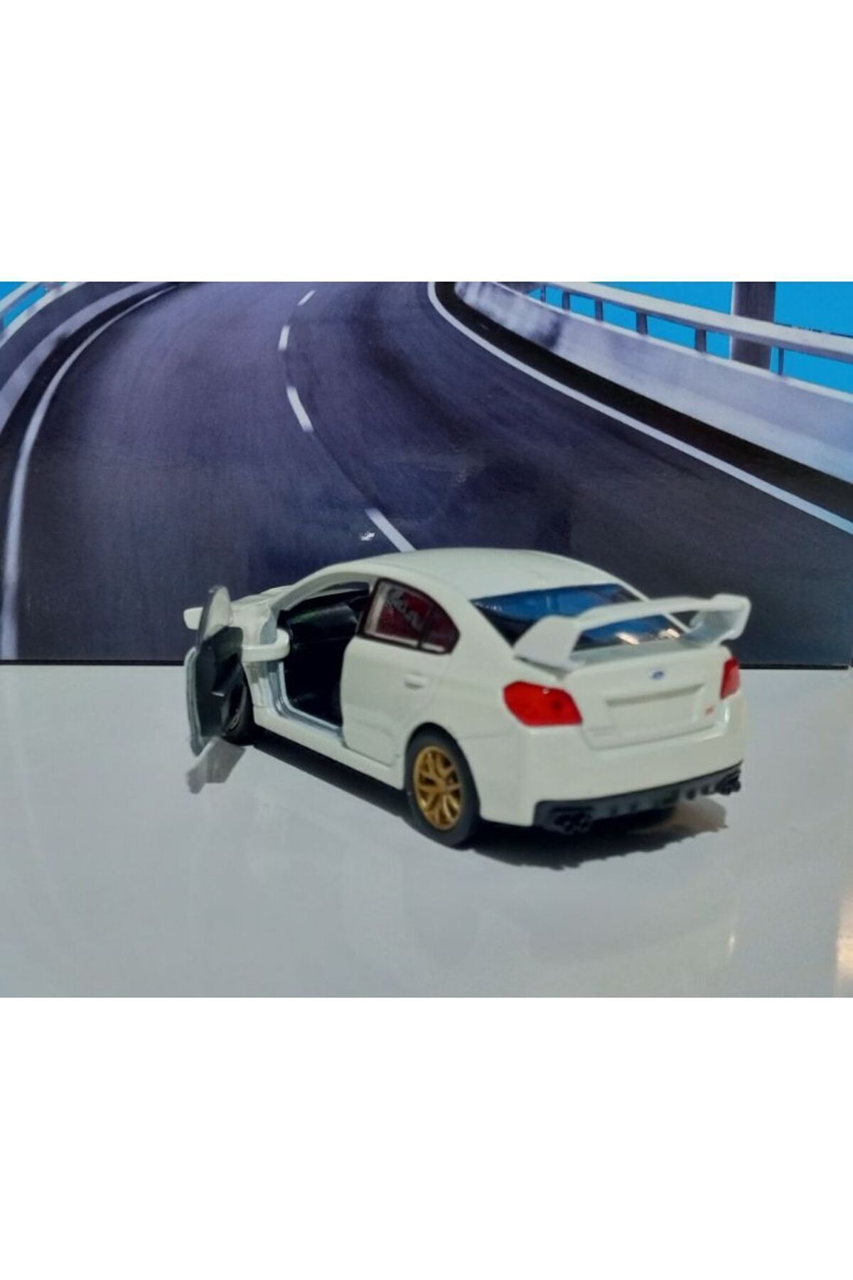 مدل خودرو ماشین فلزی سوبارو WRX STI PULL DROP اورجینال WELLY