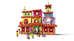 مجموعه ساختنی لگو LEGO دیزنی Disney انکانتو، خانه جادویی خانواده مادریگال مدل 43245، ۱۵۶۰ قطعه