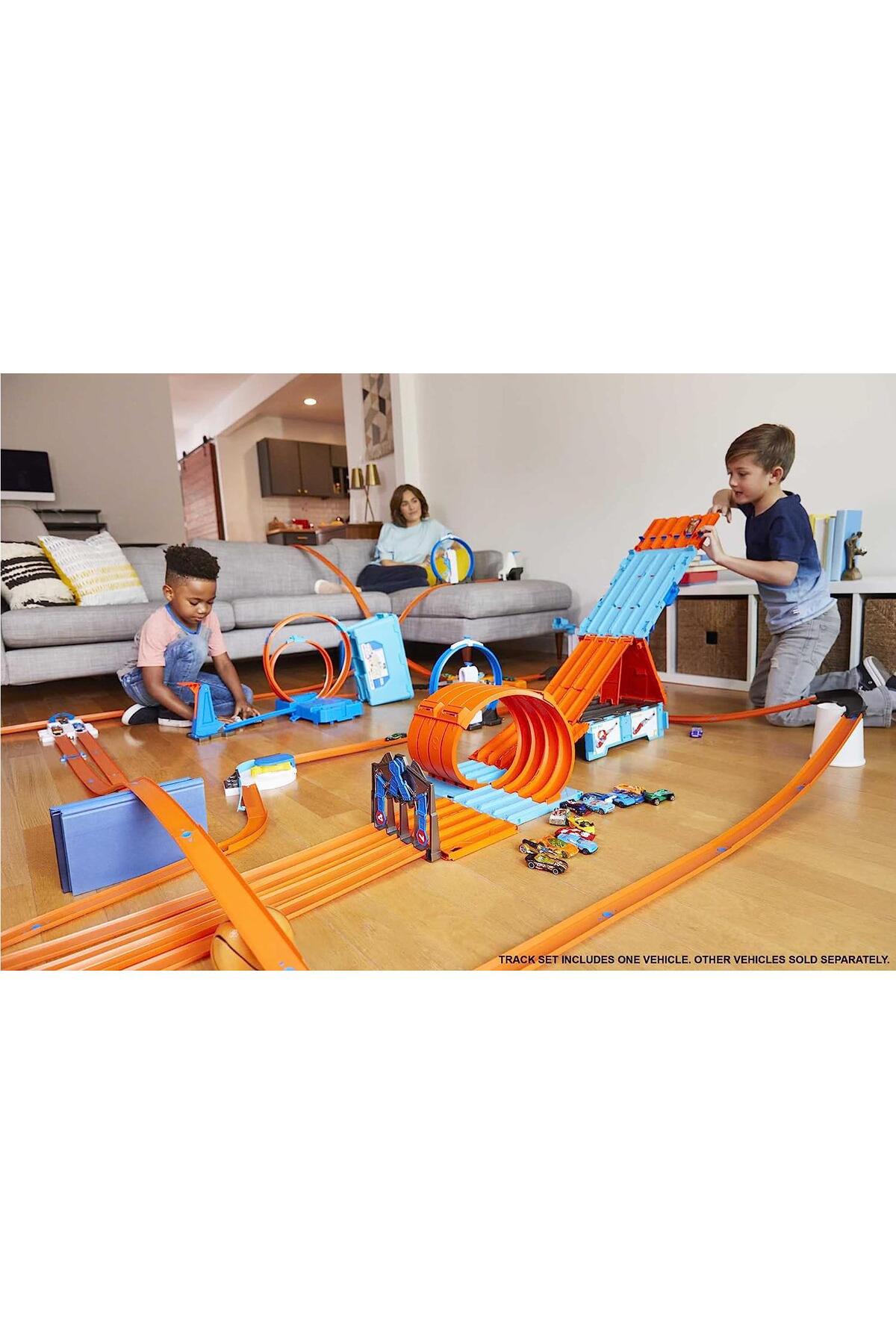 ماشین اسباب بازی ست کیس مسابقه ای اورجینال HOT WHEELS