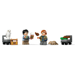 مجموعه ساختنی لگو LEGO هری پاتر Harry Potter مدل 76450، دکور کتابخانه قطار هاگوارتز، ۸۳۲ قطعه