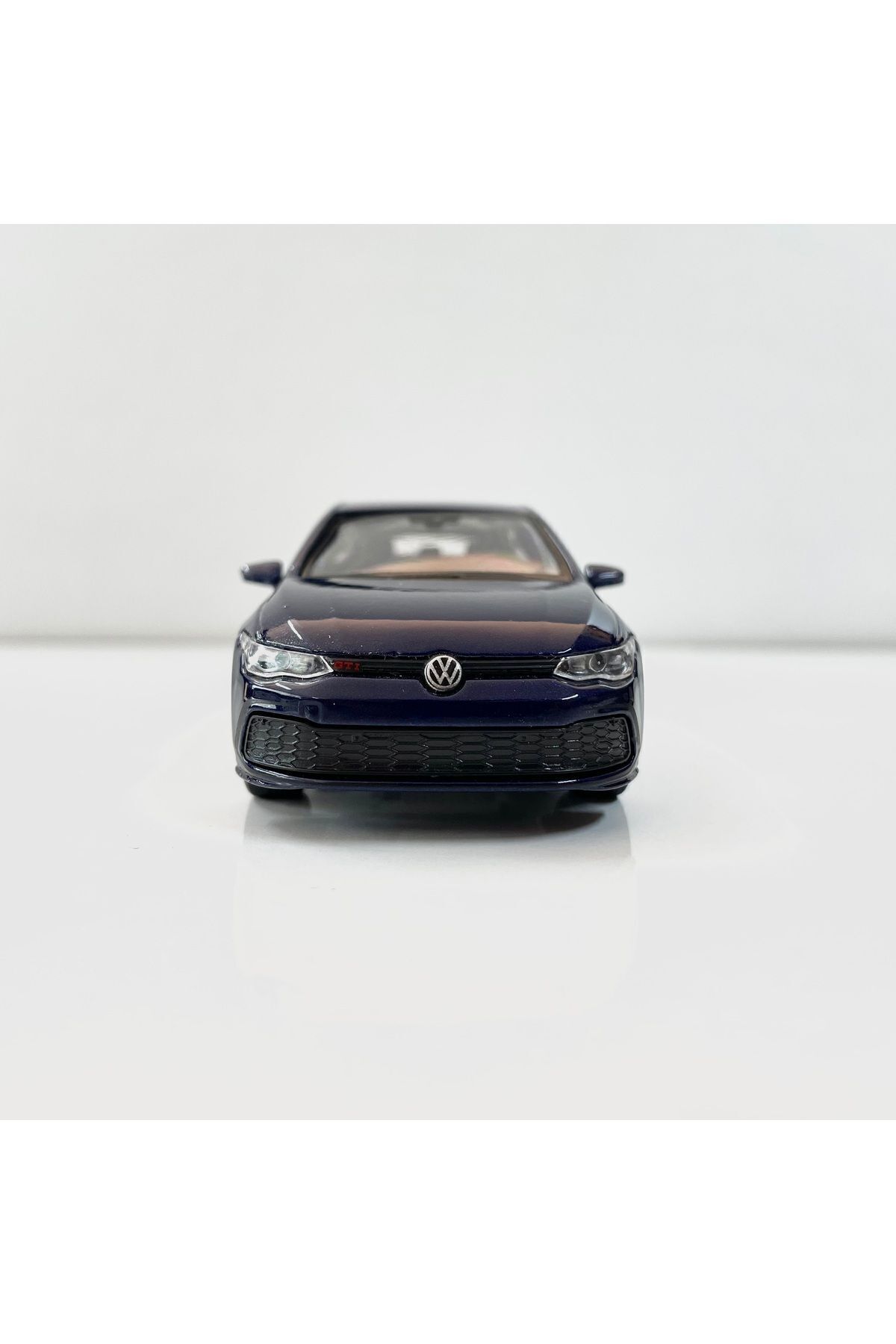 مدل خودرو VOLKSWAGEN GOLF 8 GTI 1 36 SCALE WELLY DIECAST METAL CAR TOY PULL DROP اورجینال WELLY