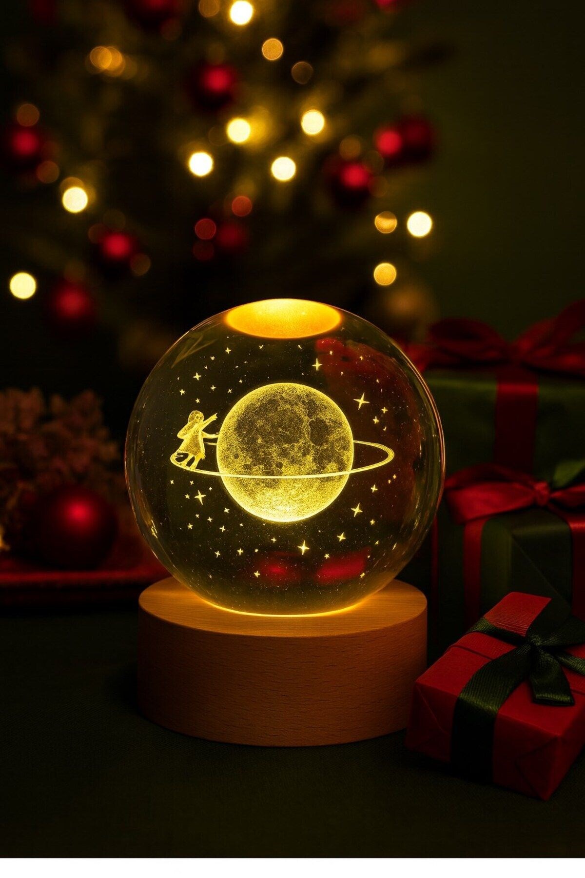 گوی برفی چراغ شب اتاق سه بعدی با طرح توپ کریستالی موضوع SATURN GIRL GLOBE LED USB و پایه چوبی از ترکیه Kesene