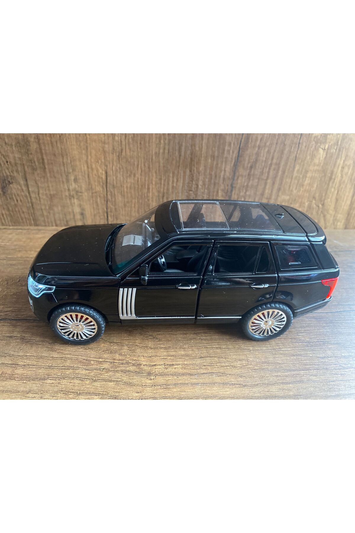 مدل خودرو ماشین رنجروور DIECAST دارای مجوز 6 در باز شده با چراغ های صدا RANGE ROVER VELAR اورجینال scntoys