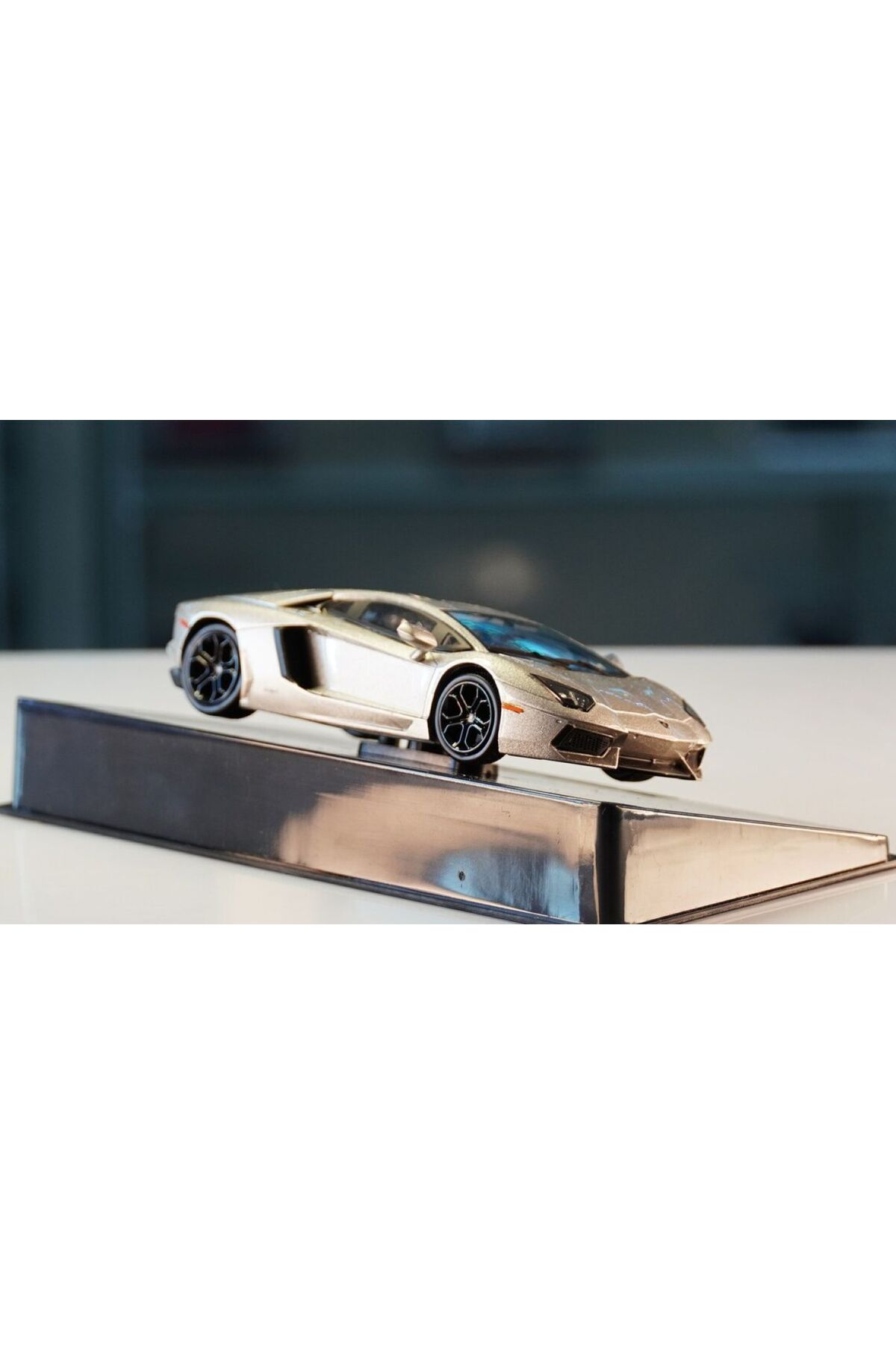 مدل خودرو 1:43 چرخ های داغ BCK06 LAMBORGHINI AVENTADOR LP700 4 THE DARK KNIGHT RISES هات ویلز اورجینال HOT WHEELS