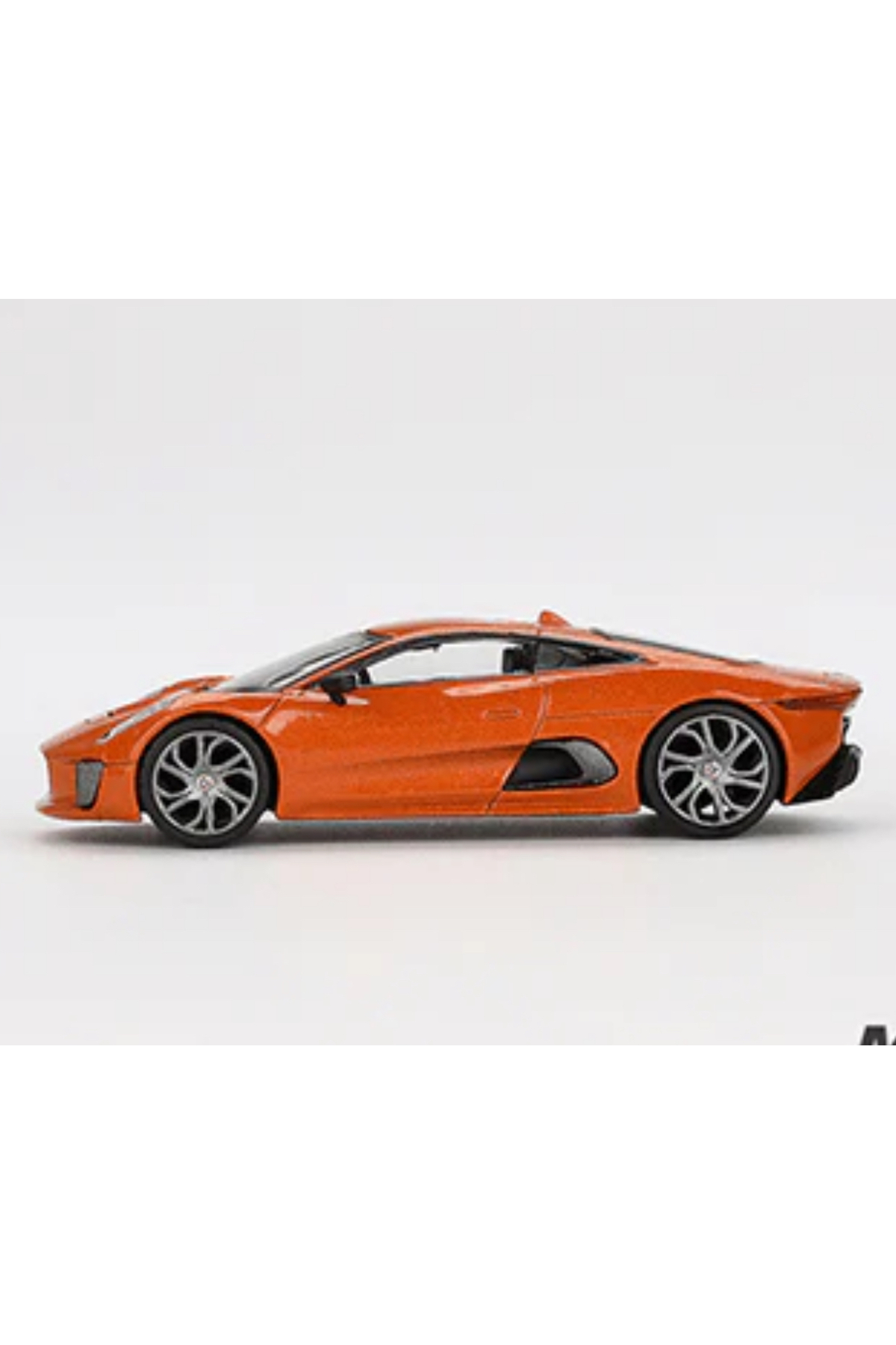 مدل خودرو 1:64 جگوار C X75 – جیمز باند 007 اسپکتر نارنجی اورجینال mini gt