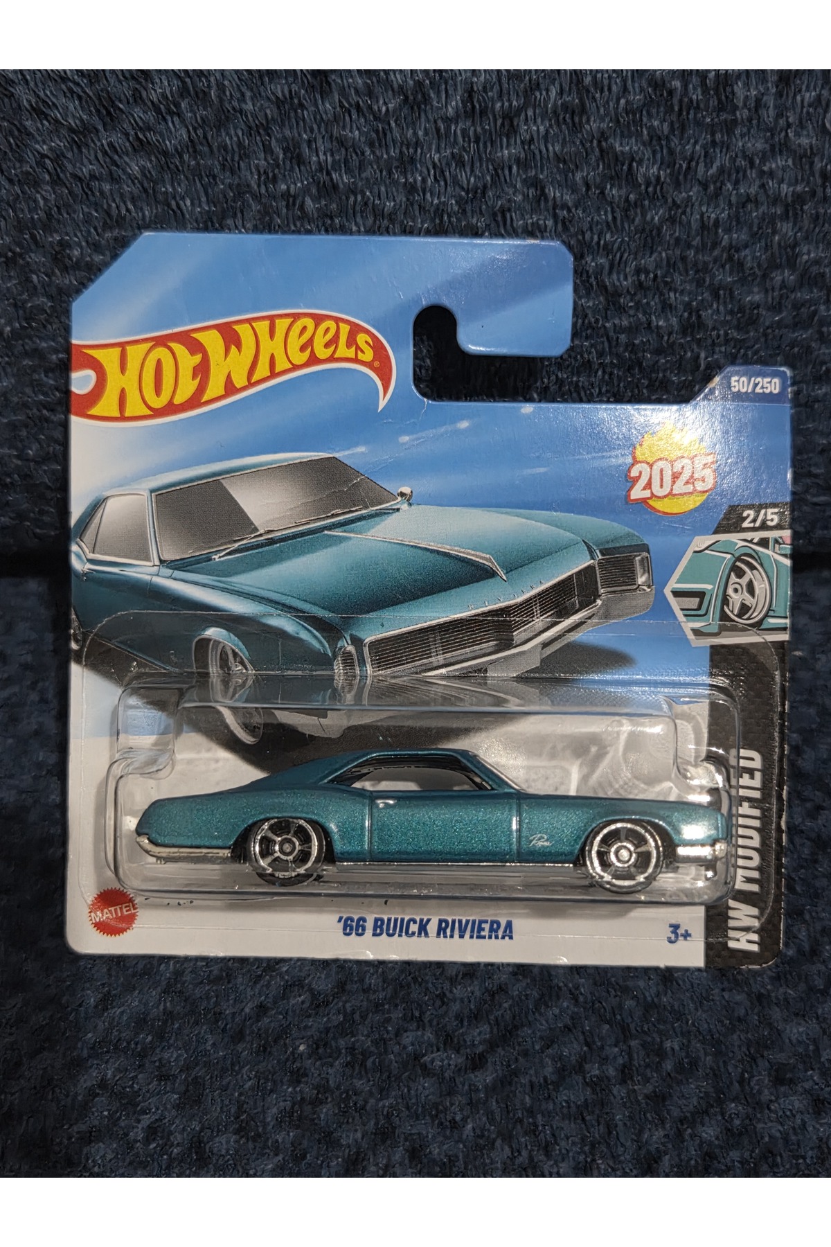 ماشین اسباب بازی 2025 SINGLE CAR 66 BUICK RIVIERA 2 5 هات ویلز اورجینال HOT WHEELS