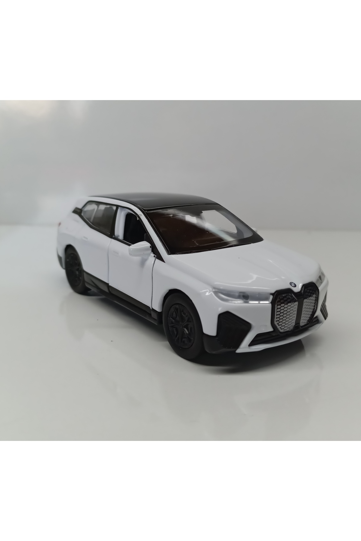 مدل خودرو DIANOMI WELLY در مقیاس 1:32 BMW IX PULL DROP 12 CM METAL CAR اورجینال WELLY
