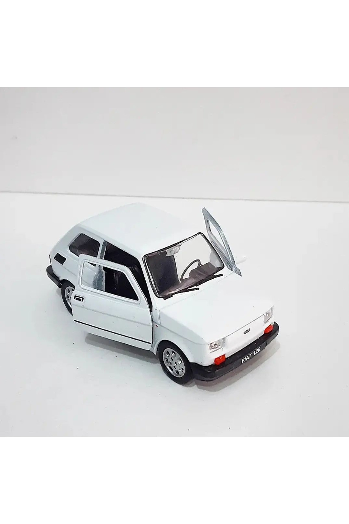 مدل خودرو 1.36 SCALE WELLY BRAND FIAT 126 سفید COLOR 12CM MELAL CAR اورجینال WELLY