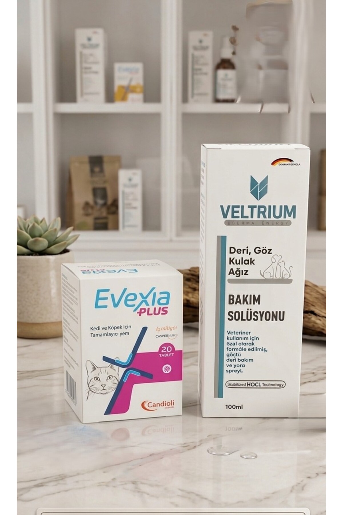 قرص مکمل ویتامین Evexia و محلول مراقبتی Veltrium برای گربه و سگ، کندیولی Candioli