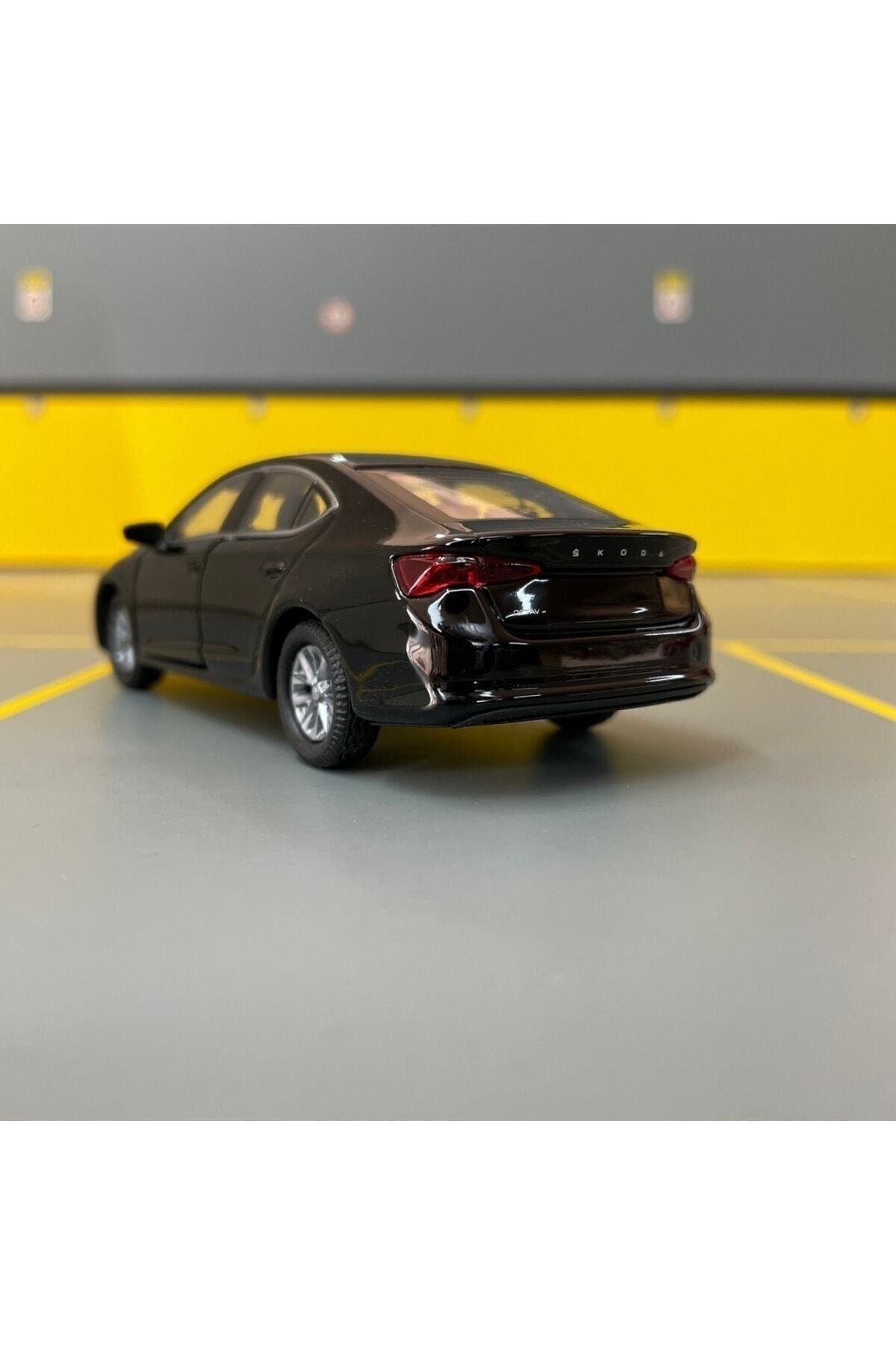 مدل خودرو ماشین اسباب بازی SKODA OCTAVIA 1 36 SCALE DIECAST METAL MODEL اورجینال Genel Markalar