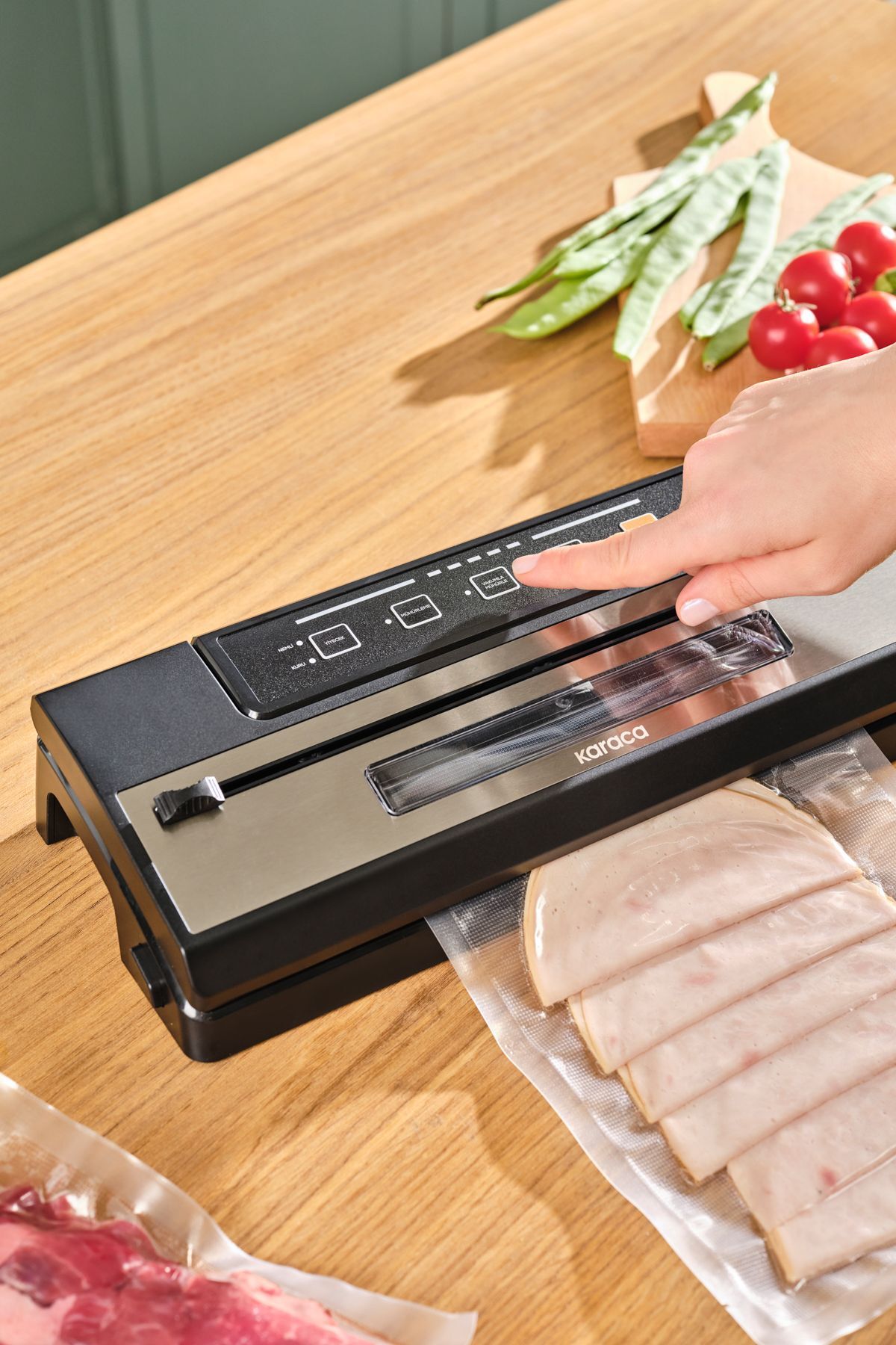 دستگاه وکیوم جاروبرقی سیل و تازه اینوکس با 5 کیسه 1 رول هدیه اورجینال Karaca