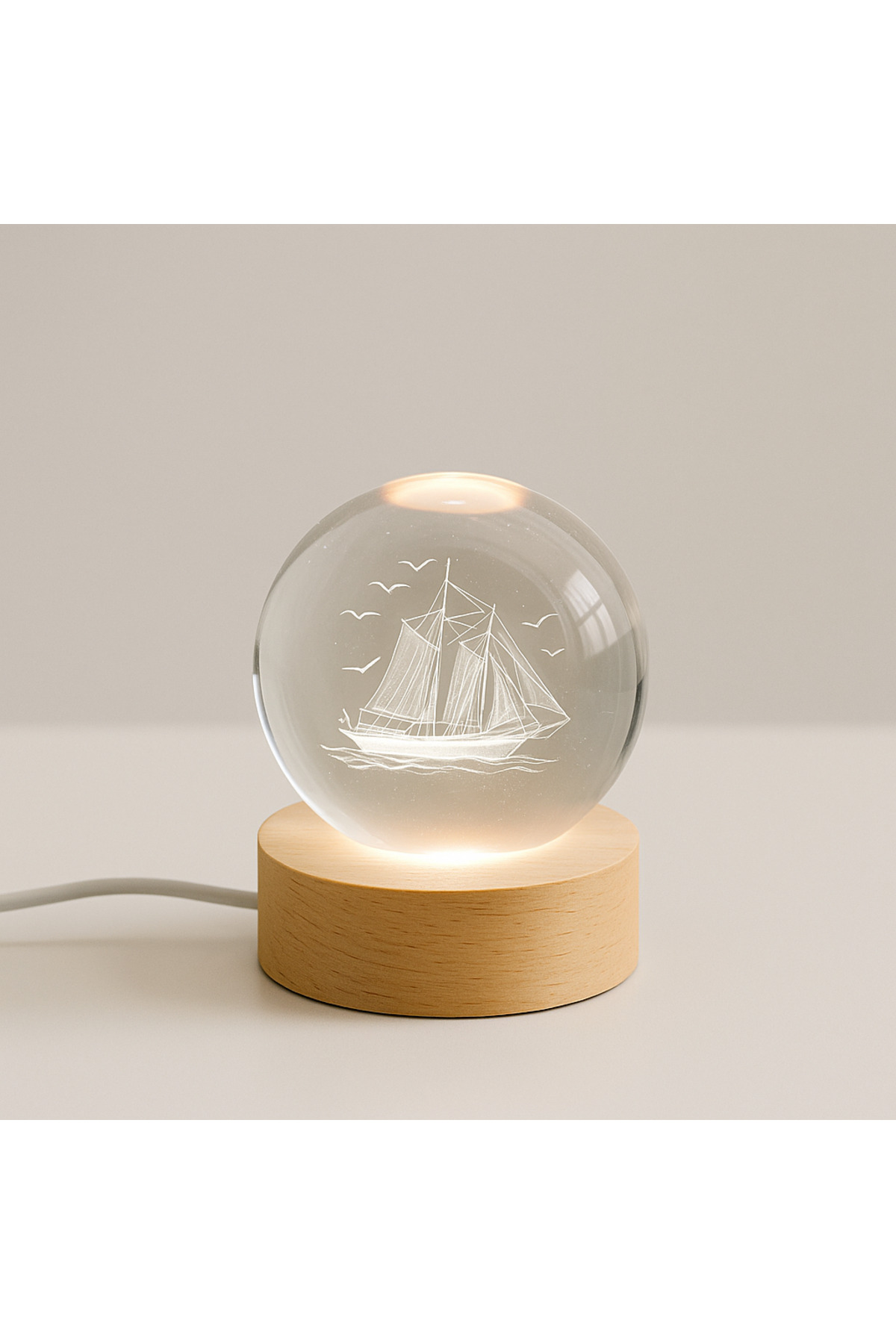 گوی برفی نور شب گلوب سه بعدی شیشه ای با شکل کشتی و LED اتصال USB از ترکیه ALYTECH