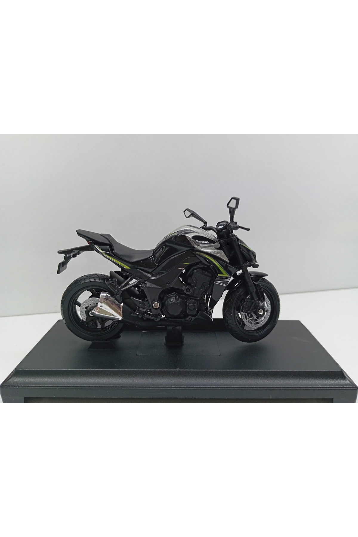 مدل خودرو DIANOMI WELLY 1:18 SCALE 2017 Z1000 R EDITION METAL MOTORCYCLE اورجینال WELLY