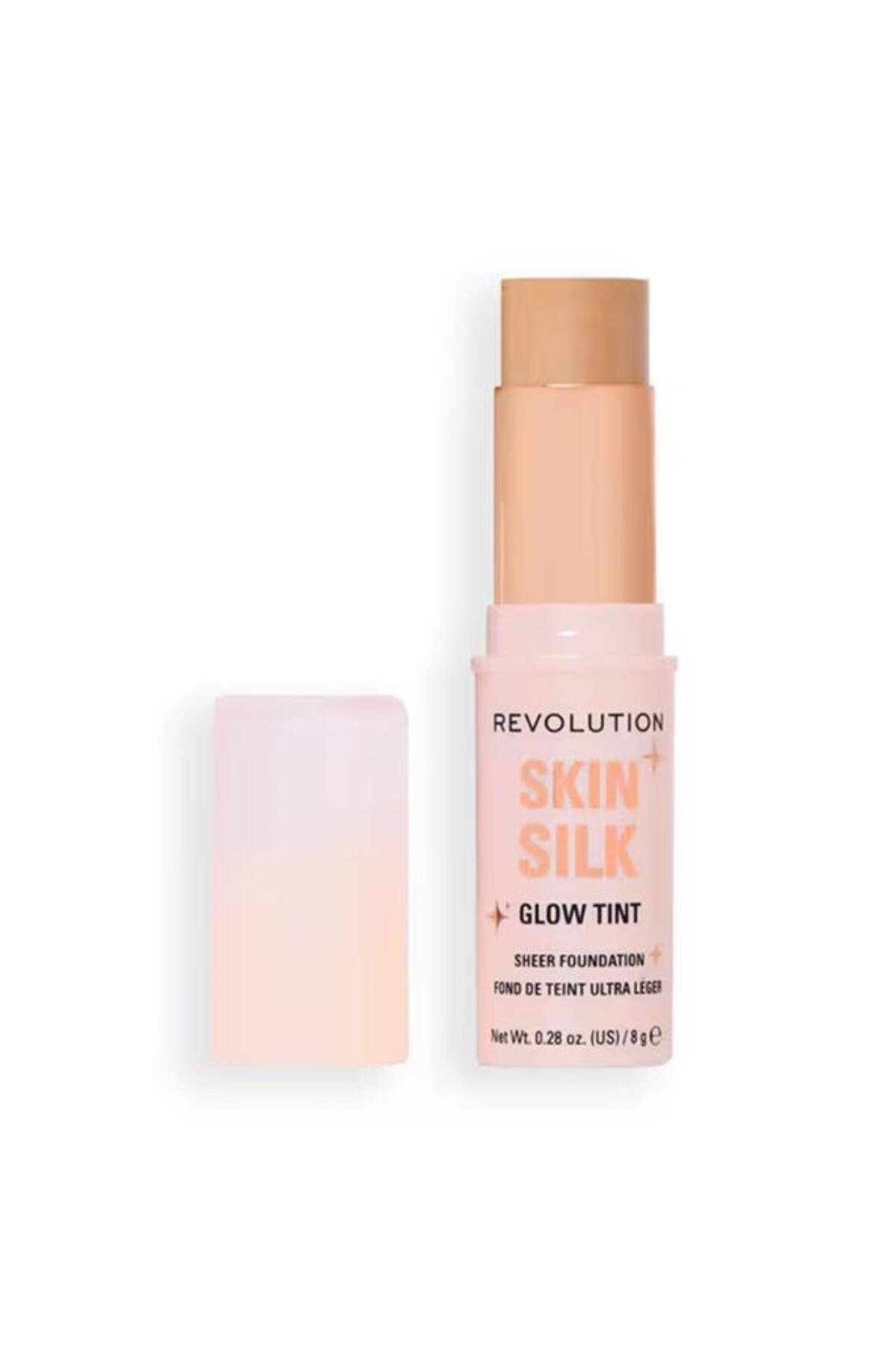 کرم‌پودر استیکی ریوولوشن Revolution Superdewy Glow Stick، بژ با درجه متوسط