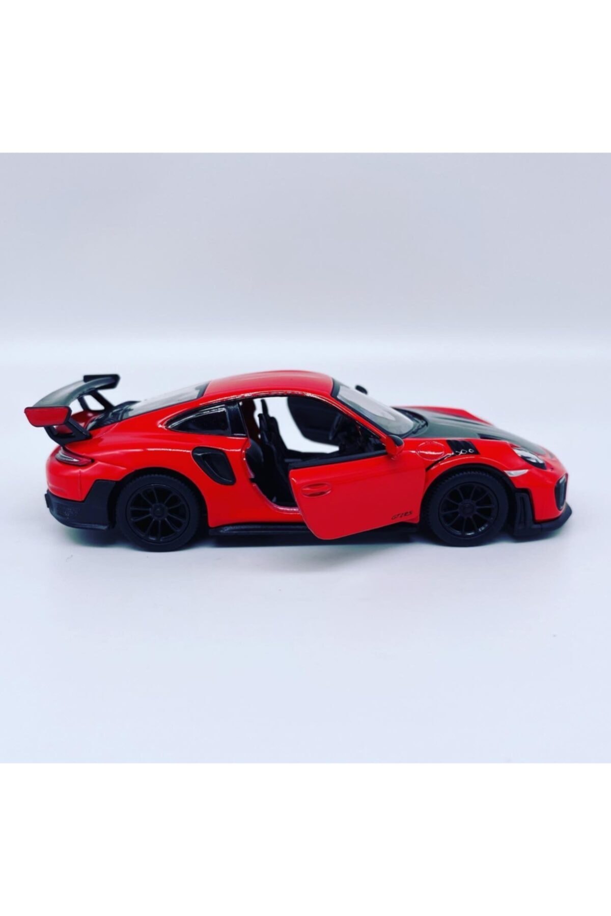مدل خودرو 1:36 مقیاس پورشه 911 GT2 RS DIECAST اورجینال Kinsmart