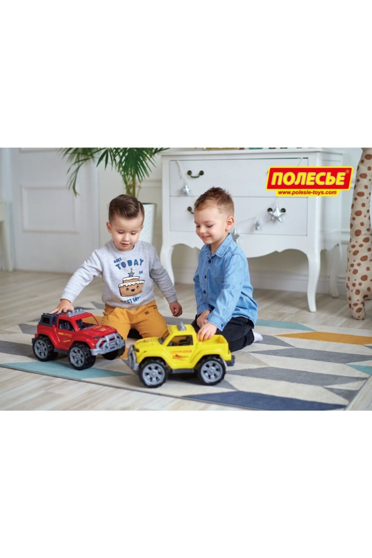 ماشین اسباب بازی LEGION TOY JEEP RED CAR 38.5CM SUPER DURABLE Polesie