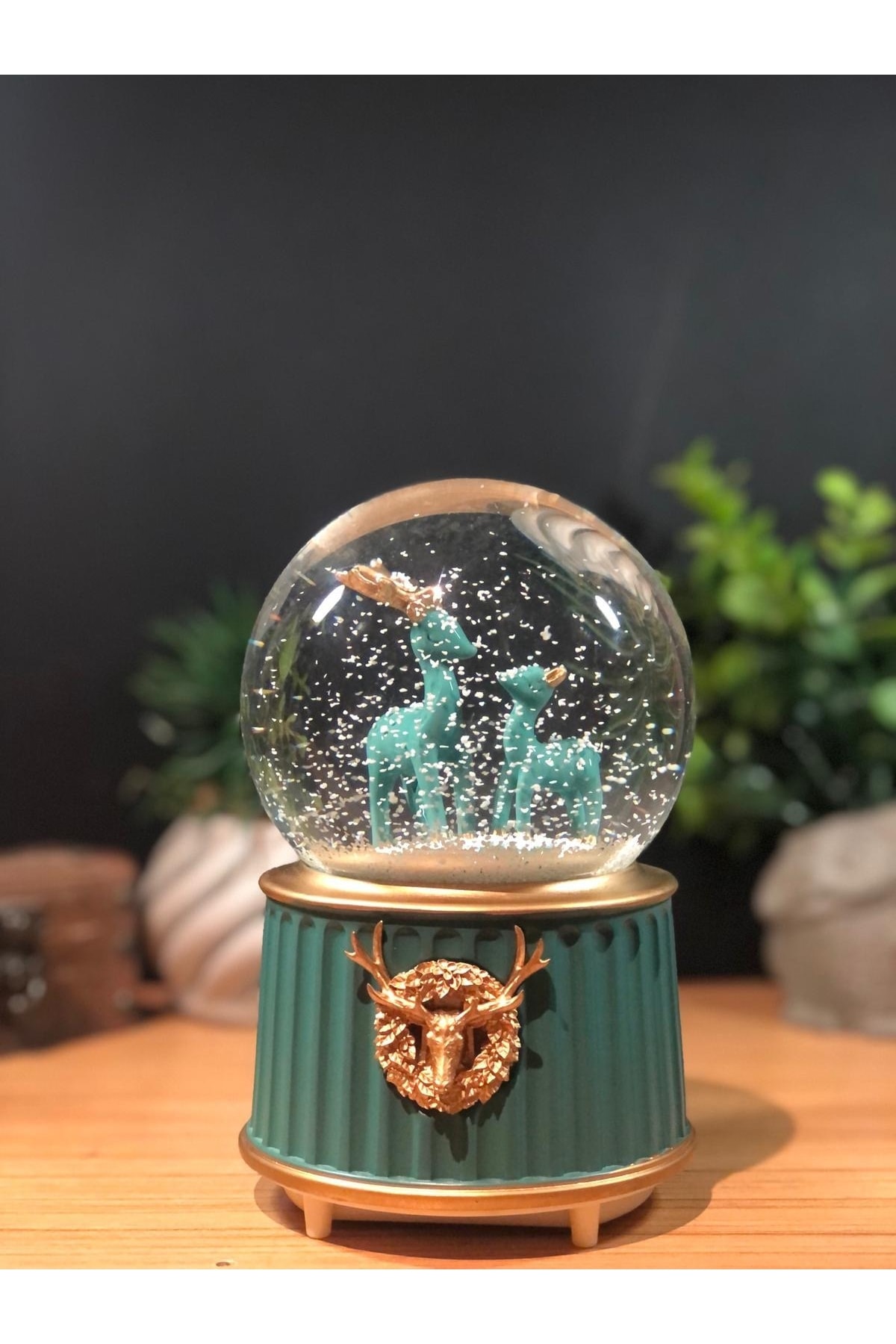 گوی برفی DEER AND HER BABY SPRAY MUSICAL SNOW GLOBE سایز بزرگ از ترکیه Lapidaria