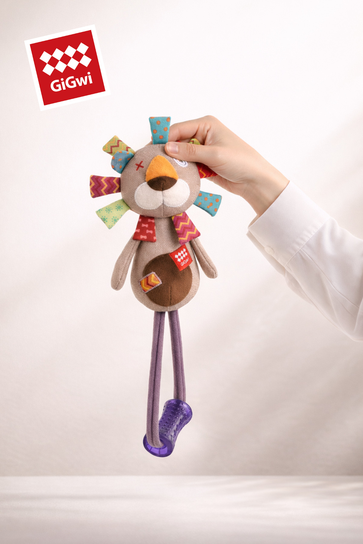 اسباب‌بازی سگ گیگ‌وی Gigwi مدل 6196، شیر پولیشی صدادار سری Plush Friendz قهوه‌ای