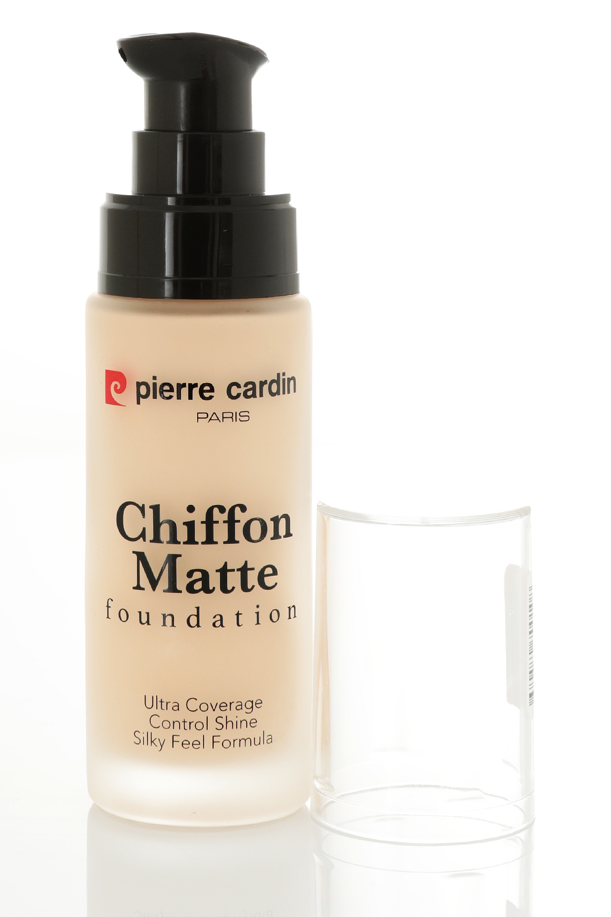 کرم پودر بی‌نقص و مات با رنگ بژ مدل Chiffon Touch پیررا کاردین Pierre Cardin