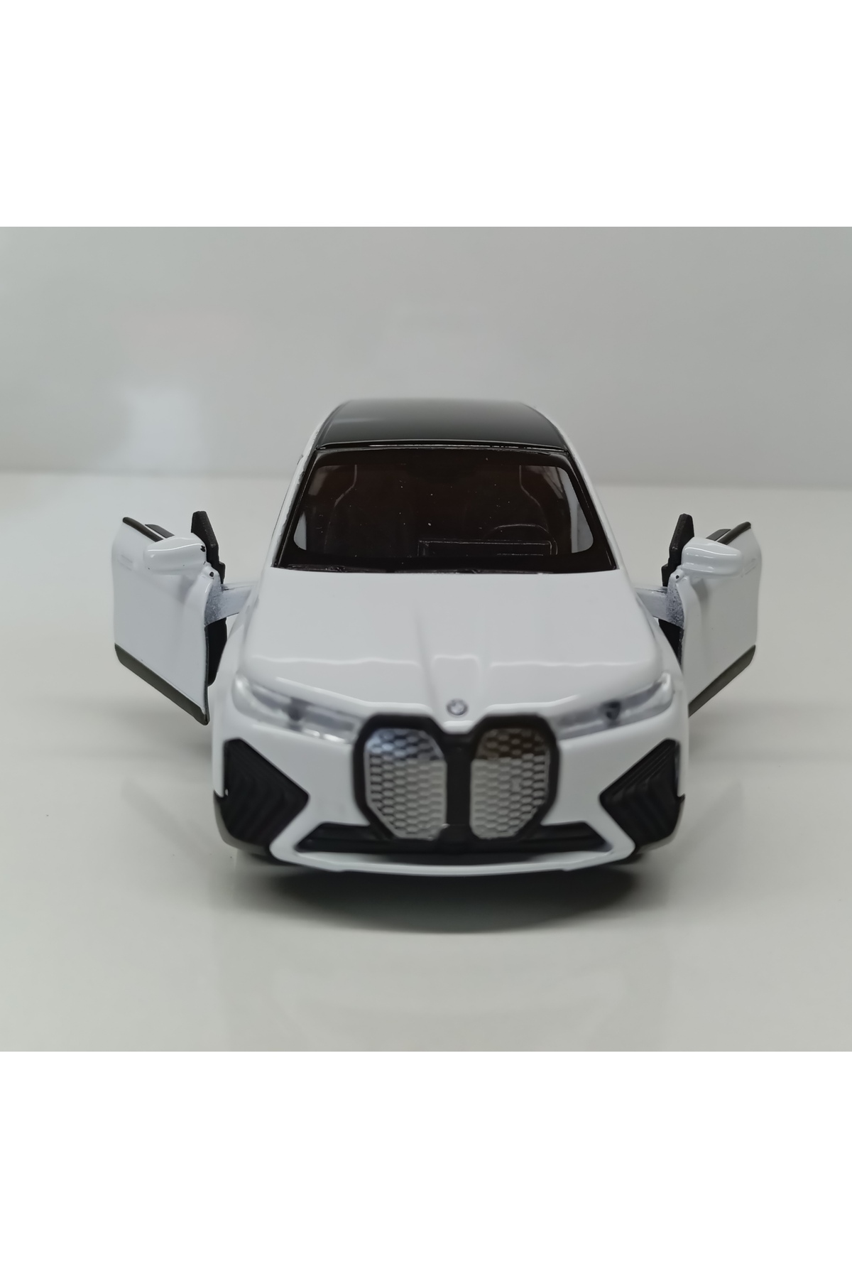 مدل خودرو DIANOMI WELLY در مقیاس 1:32 BMW IX PULL DROP 12 CM METAL CAR اورجینال WELLY