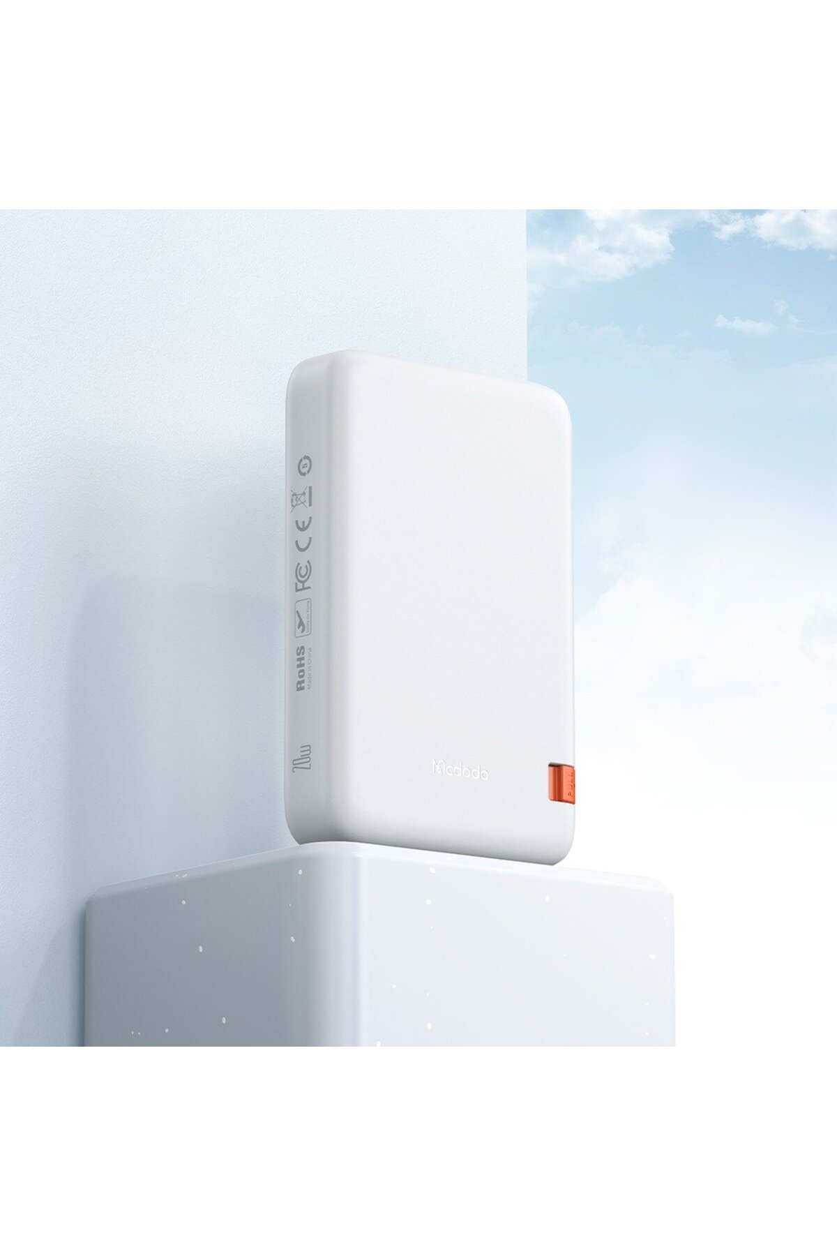 پاوربانک بی‌سیم MC 5100 10000 میلی‌آمپر ساعتی 20 واتی MAGSAFE سفید اورجینال Mcdodo