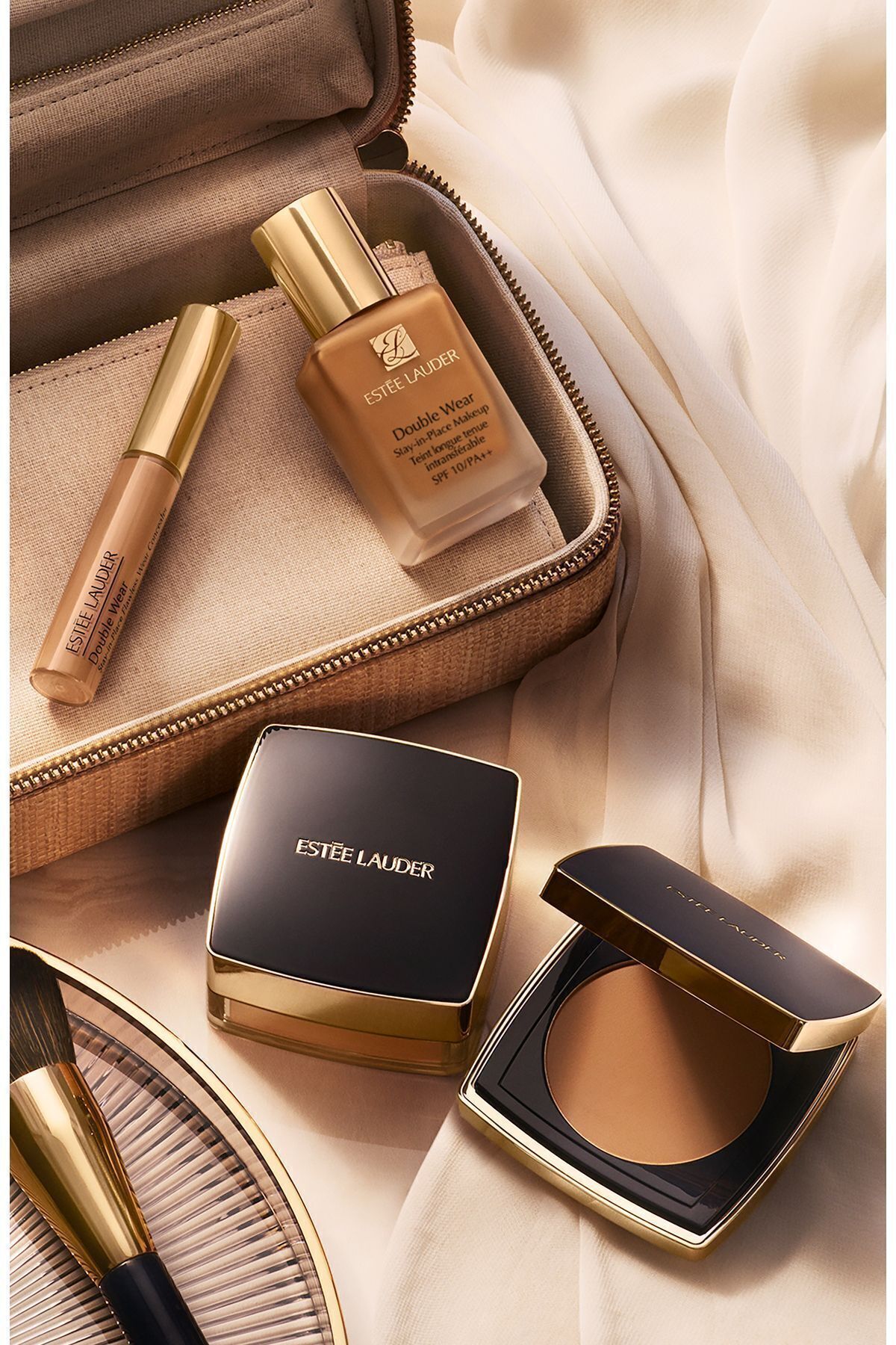 کرم پودر دابل ور فاقد چربی با حجم 30 میل استی لادر Estee Lauder