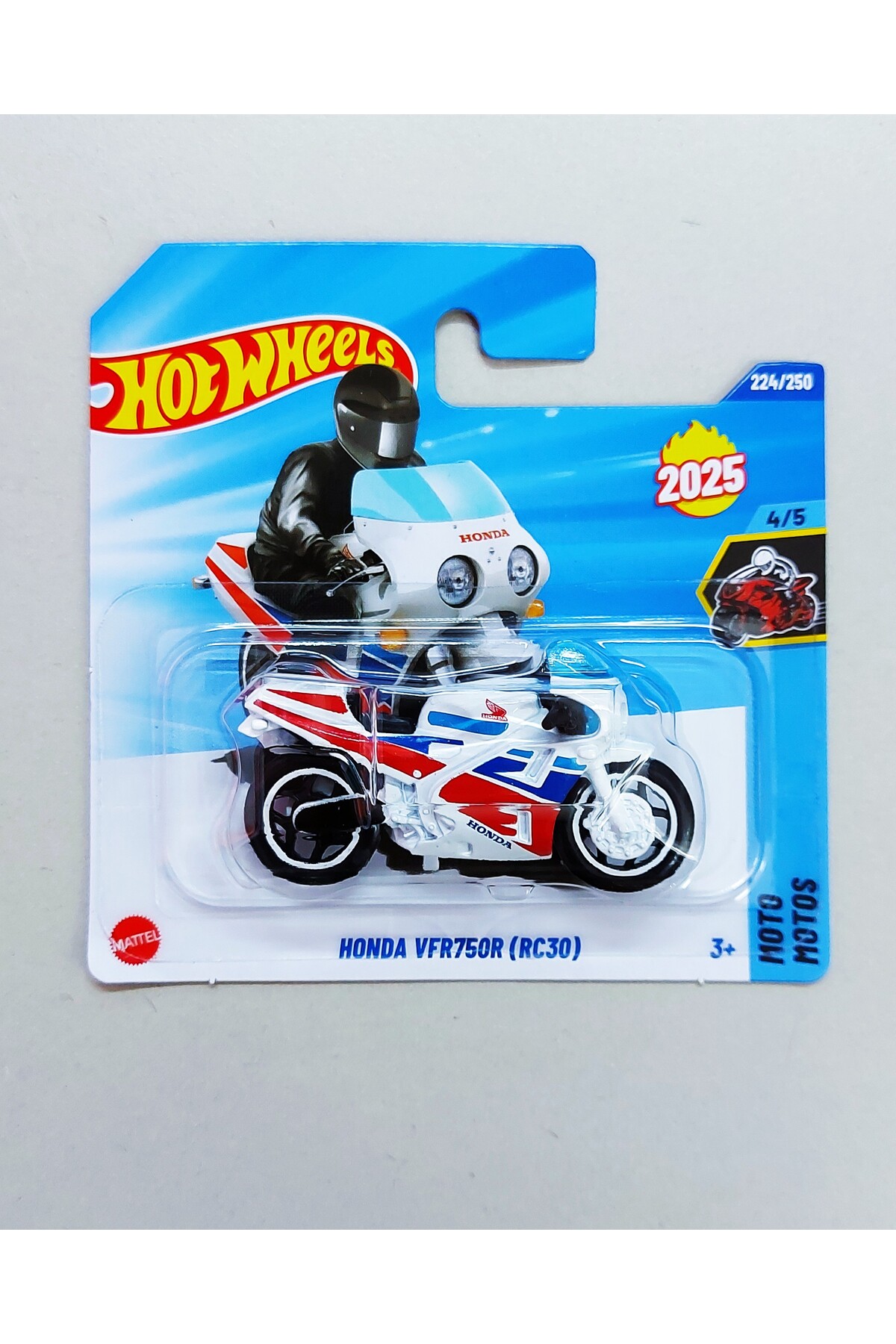 ماشین اسباب بازی مدل موتور سیکلت هوندا VFR750R RC30 . HOT WHEELS