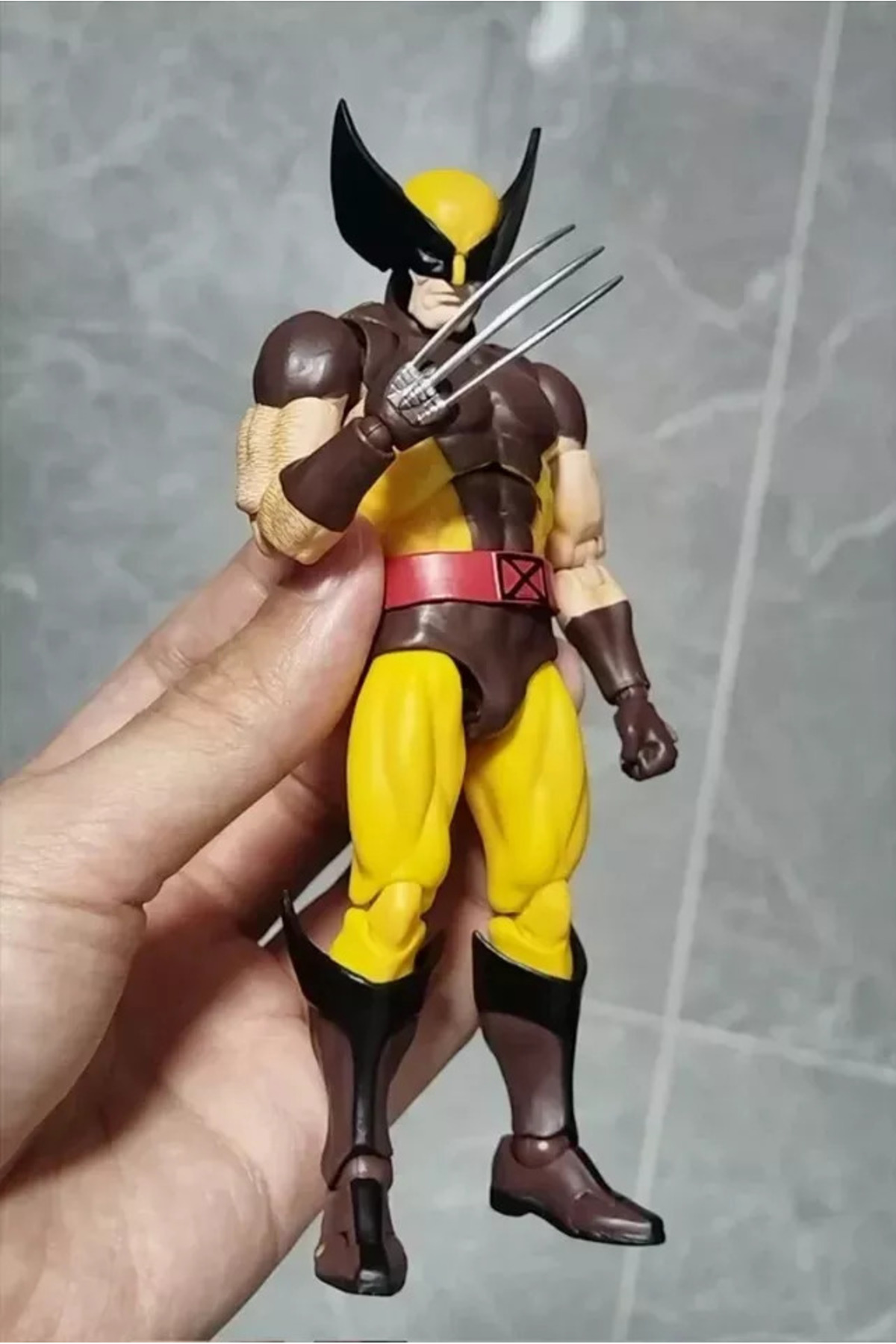 اسباب بازی های فیگور دیگر WOLVERINE MAFEX 138 X MEN ACTION FIGUR Shem