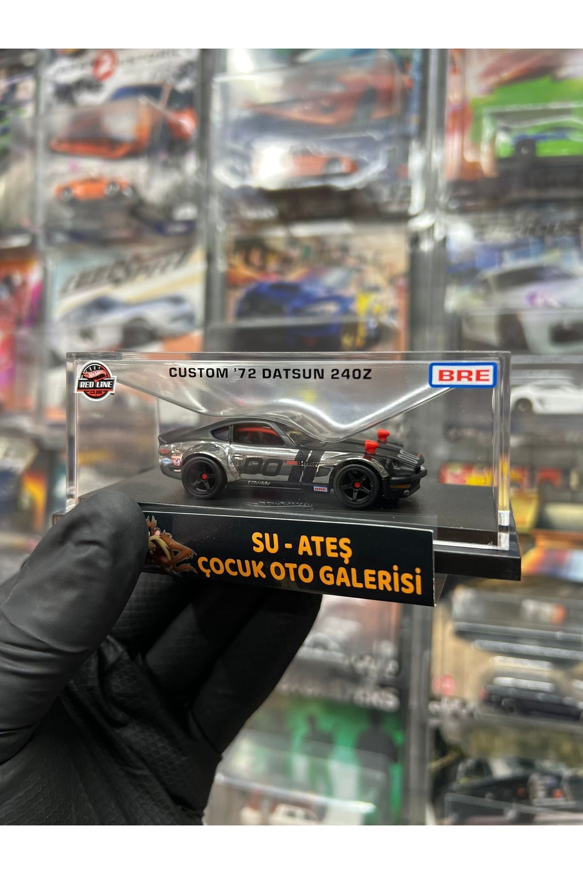 ماشین اسباب بازی کلکسیونر RED LINE CLUB RLC '72 DATSUN از ترکیه HOT WHEELS
