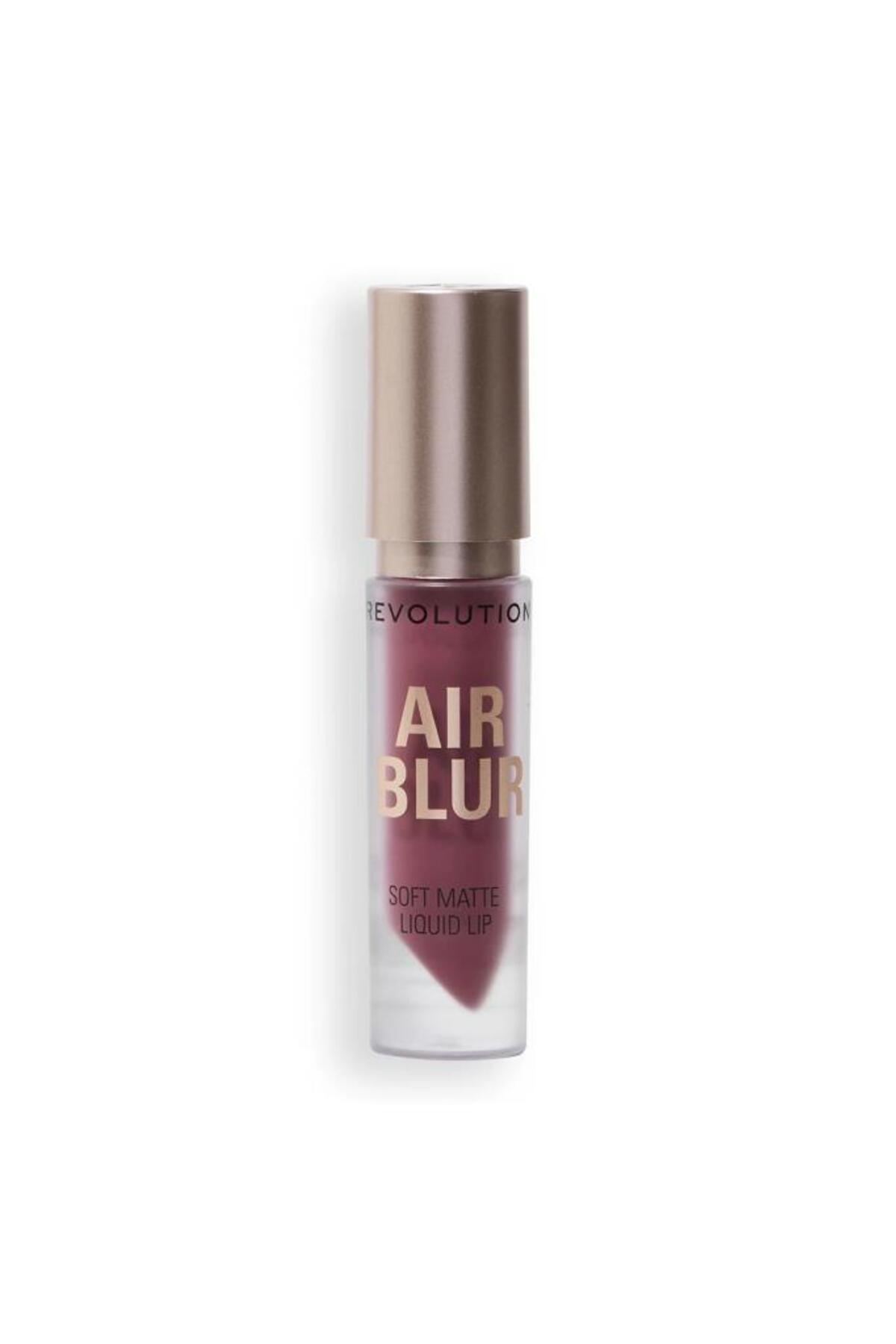 رژ لب مایع مات رولوشن Revolution از سری Air Blur، رنگ قهوه‌ای Black Cherry