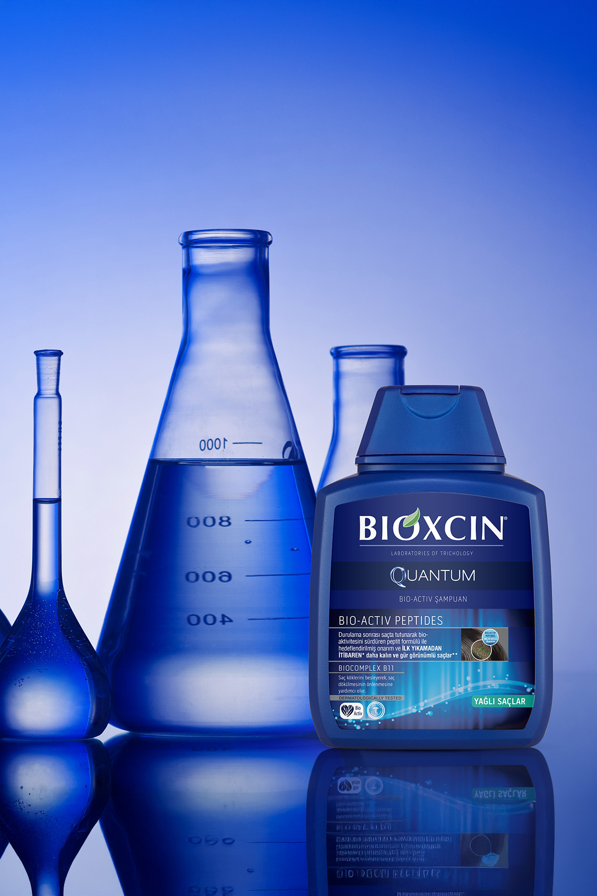 شامپو مردانه و زنانه کوانتومی 3 برای موهای روغنی 2 مصرف کنید Bioxcin