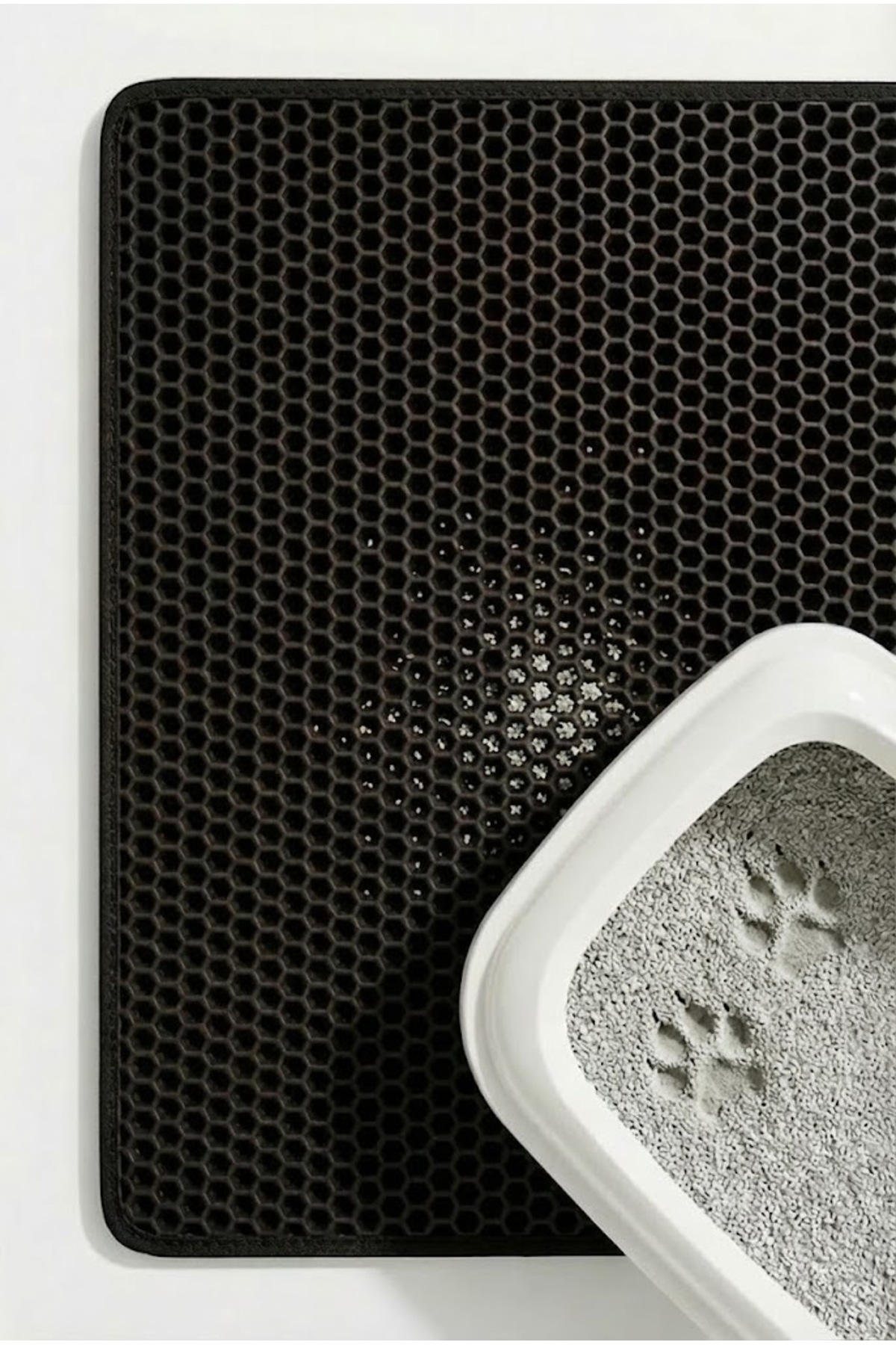 زیرانداز جلوی خاک گربه پاگالو Pugalo CleanPaw Premium، دولایه با سوراخ‌های پهن مشکی