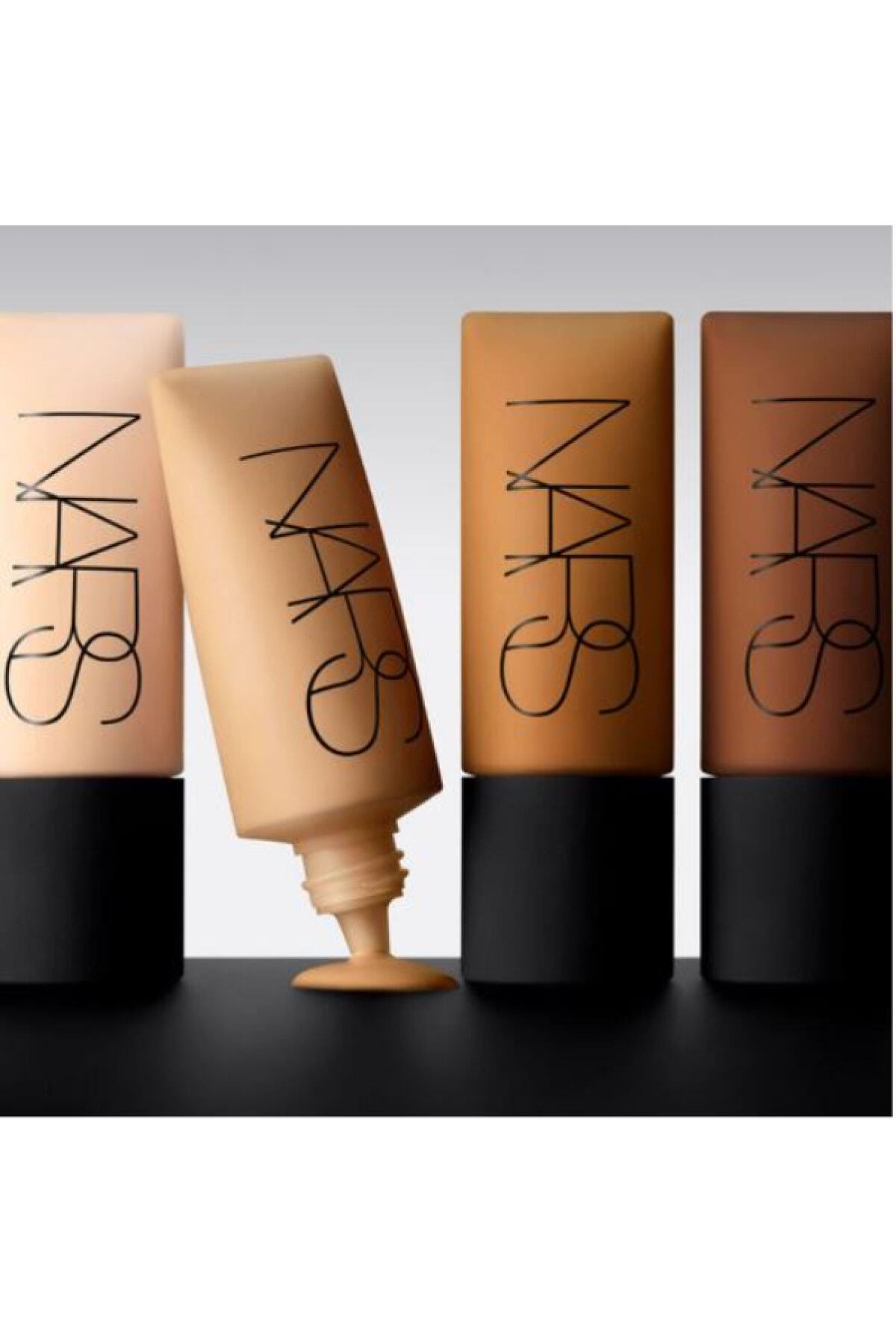 Nars پایه مات نرم دیویل شاین109