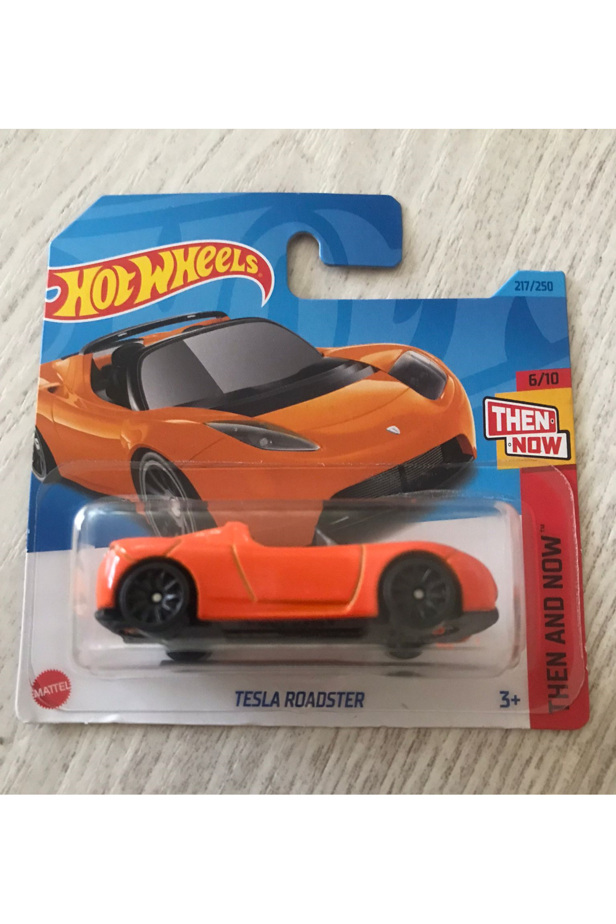 ماشین اسباب بازی تسلا جادهستر هات ویلز اورجینال HOT WHEELS