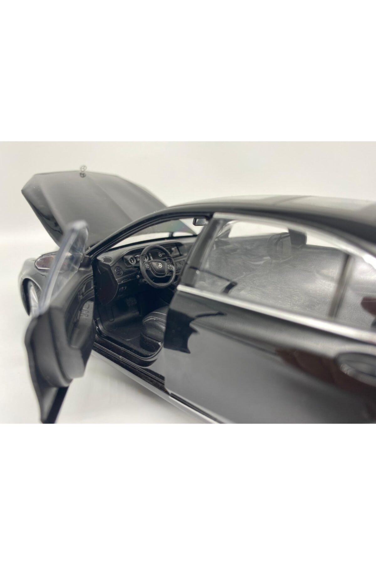 مدل خودرو 1:24 ماشین مرسدس بنز S CLASS مشکی DIECAST SCALE اورجینال WELLY
