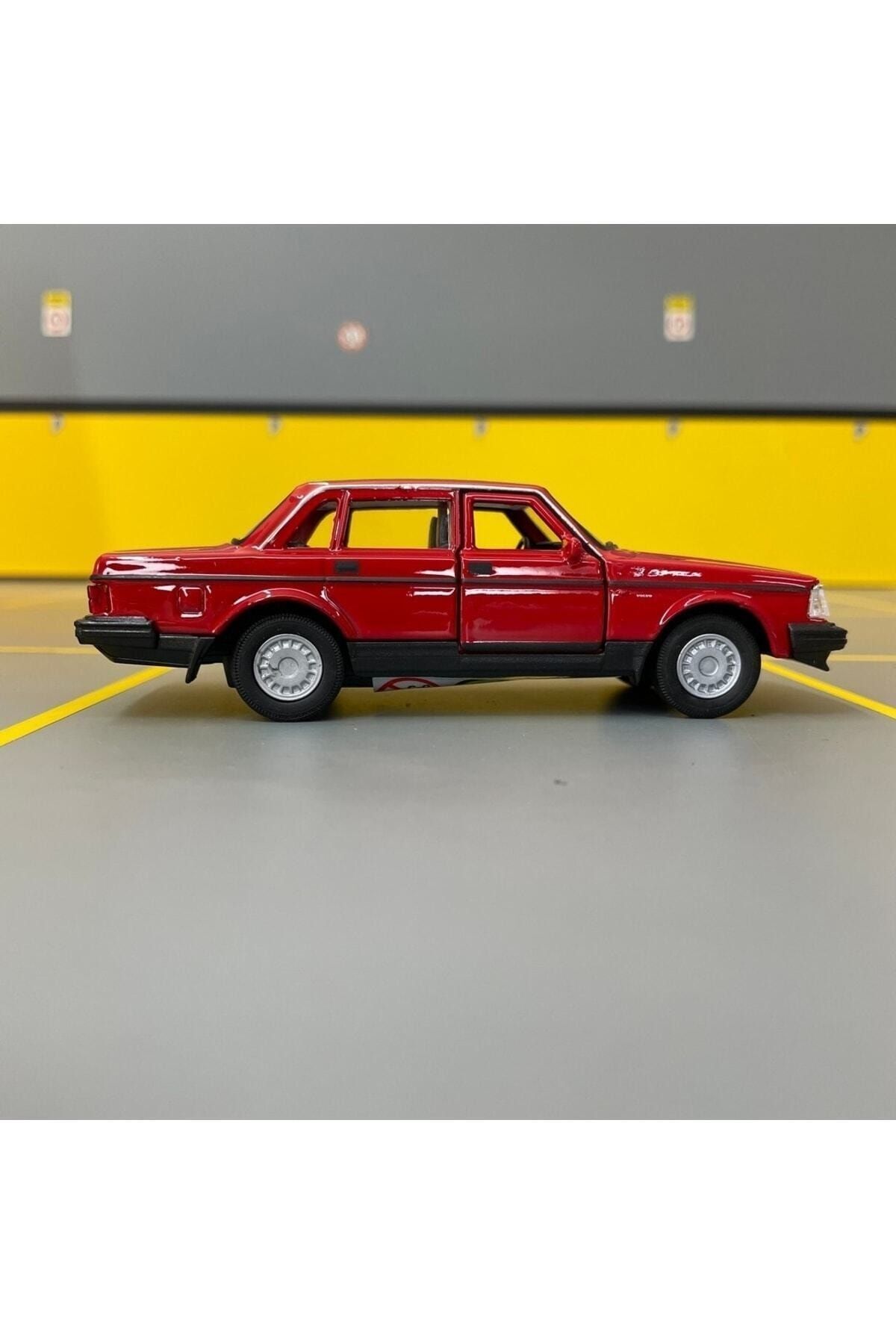 مدل خودرو ماشین اسباب بازی ولوو 240 GL 1 36 SCALE DIECAST METAL MODEL اورجینال WELLY