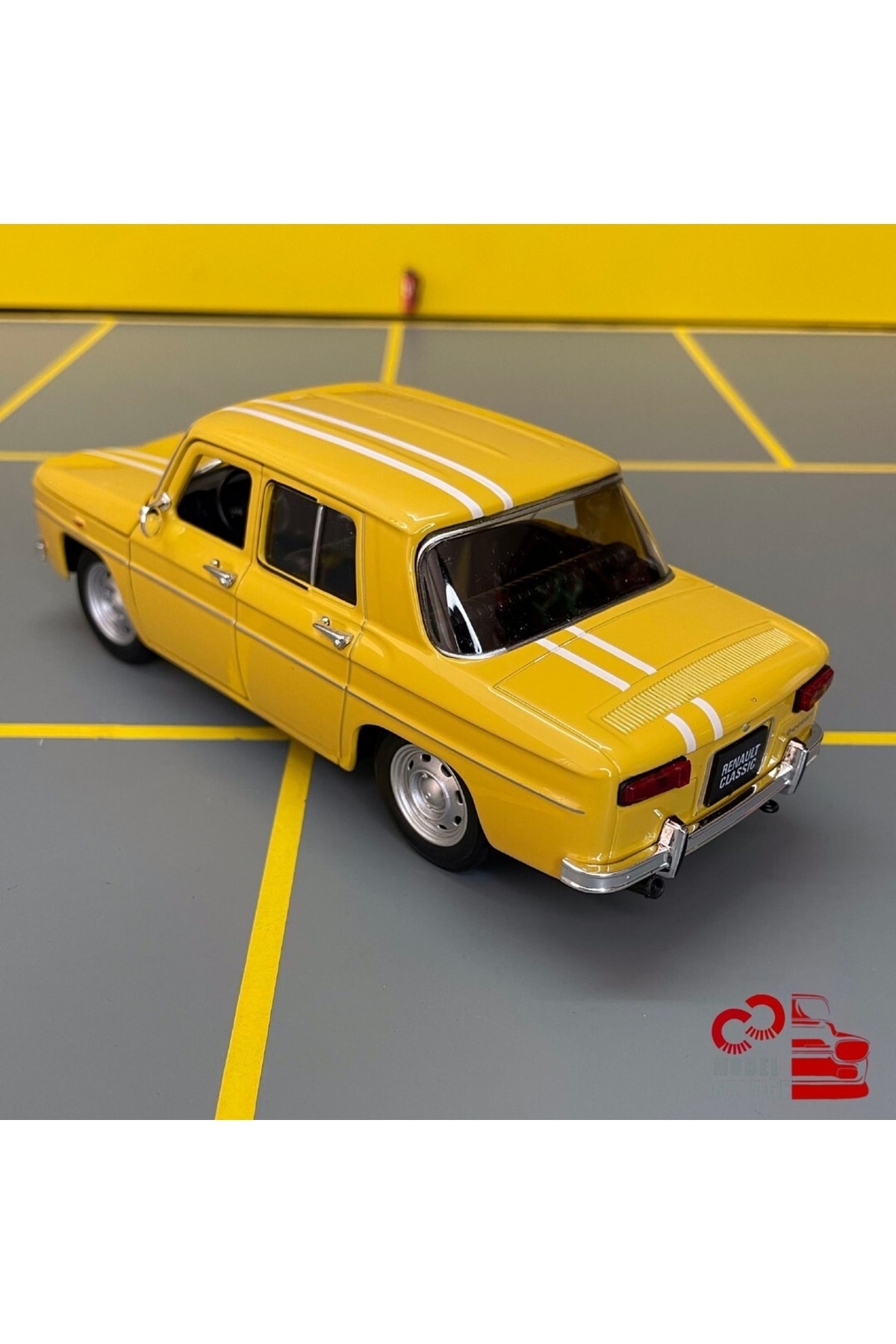 مدل خودرو RENAULT R8 GORDINI 1964 1 24 SCALE C&amp;C MODEL GARAGE DIECAST METAL CAR اورجینال WELLY