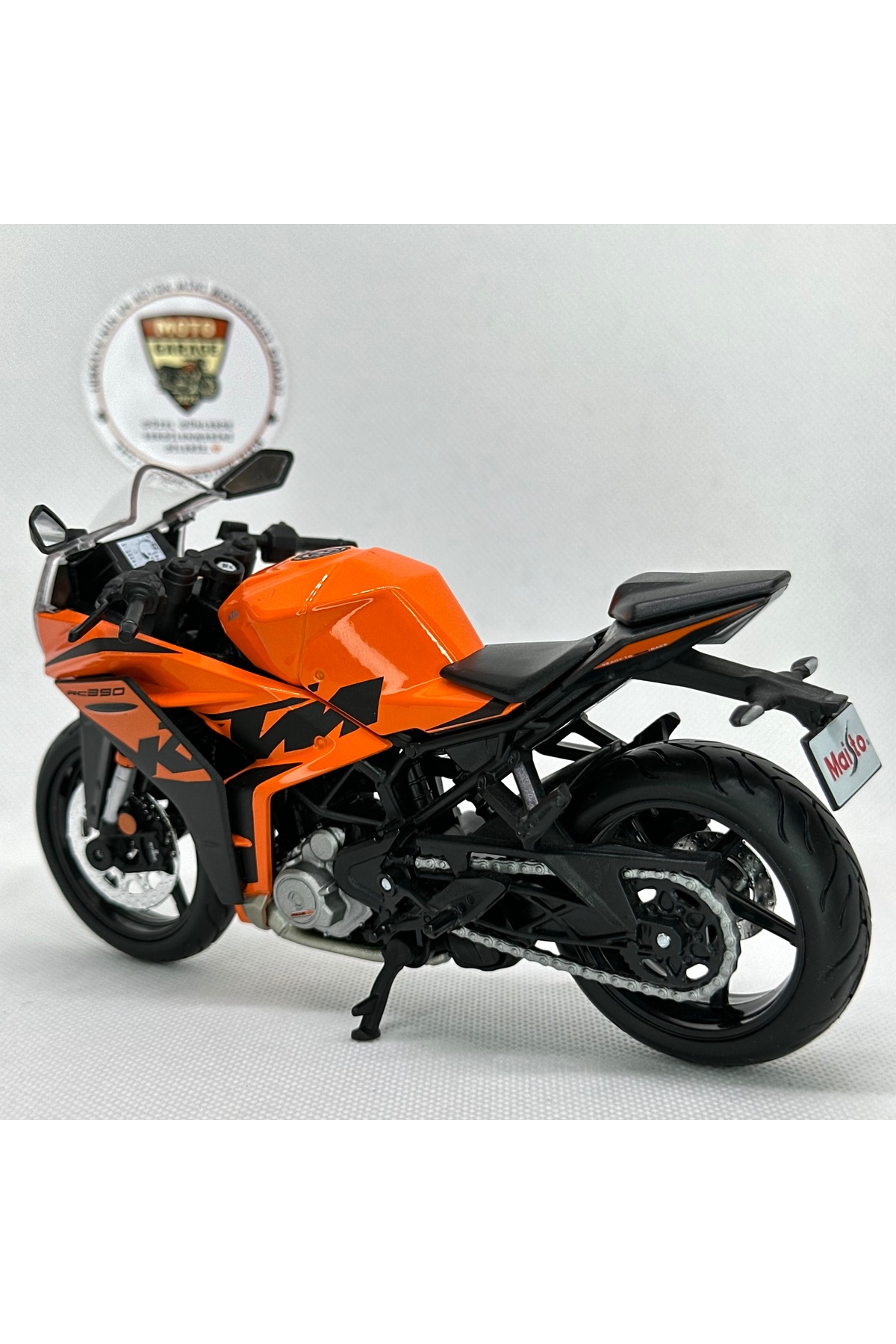 مدل خودرو موتورسیکلت KTM RC390 1:12 DIECAST – فلزی و اسباب بازی کلکسیونی MAISTO دارای مجوز اورجینال Maisto Diecast