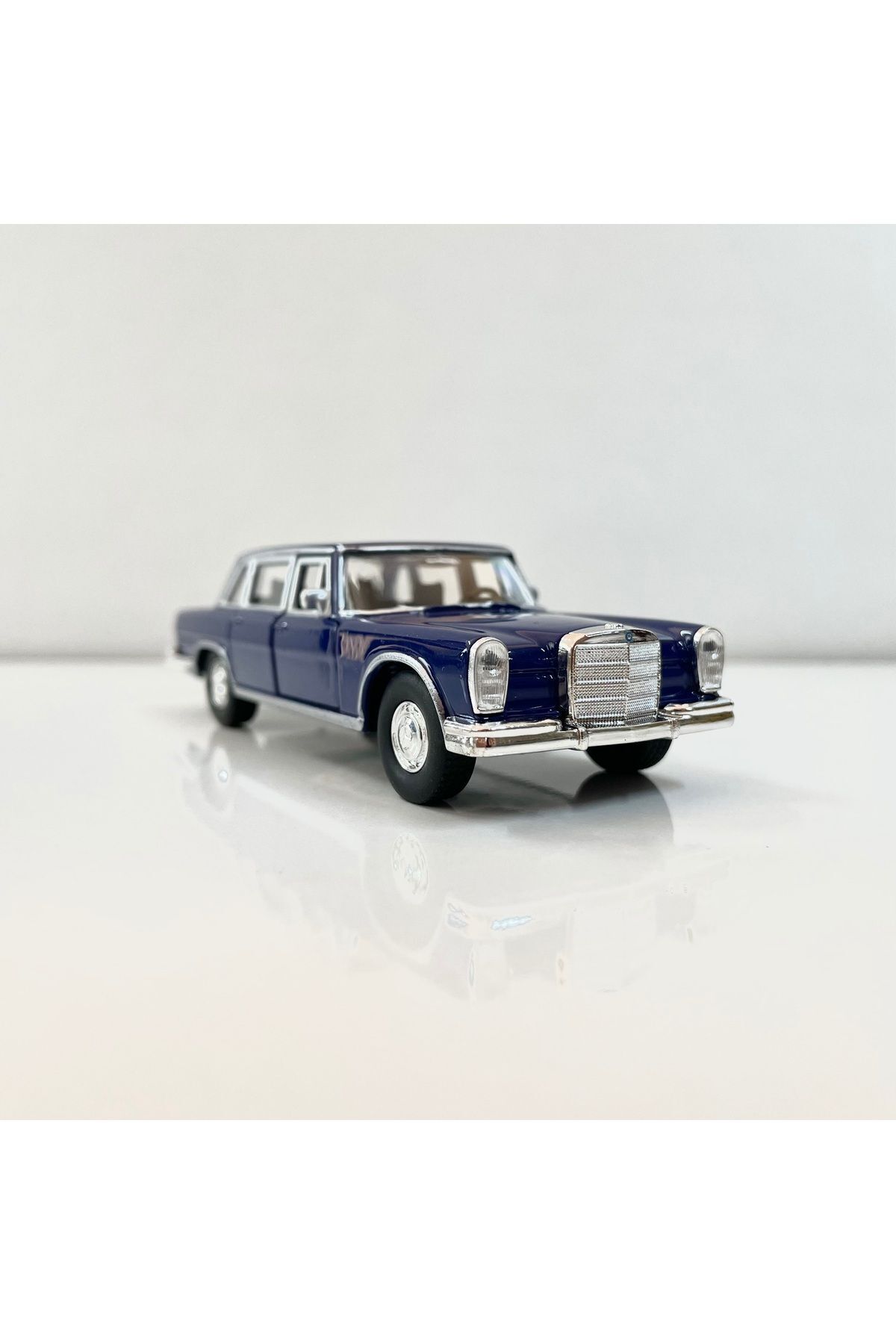 مدل خودرو 1963 MERCEDES BENZ 600 1 36 SCALE WELLY DIECAST METAL CAR TOY PULL DROP از ترکیه WELLY