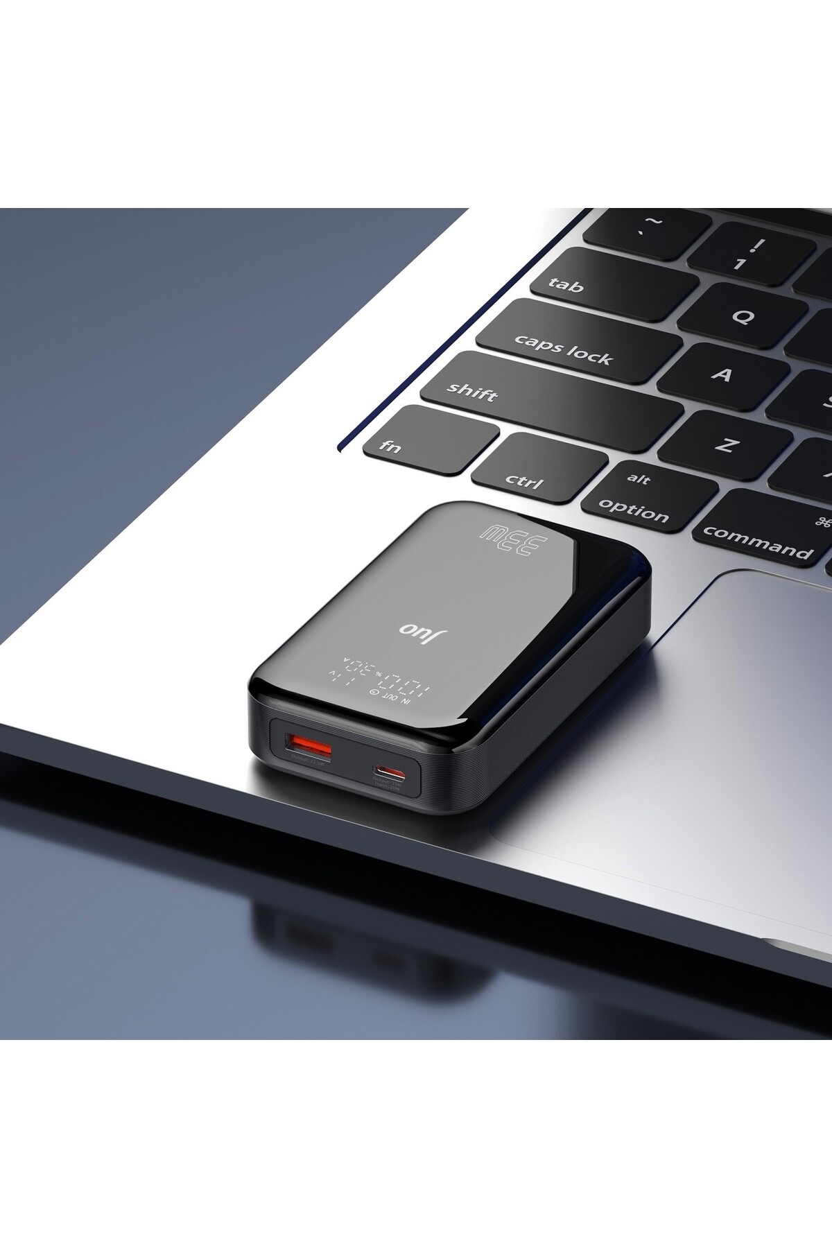 پاوربانک شارژر سریع قابل حمل 10000 ماه 33 واتی USB A TYPE C با نشانگر LED آمپر وات اورجینال Juo