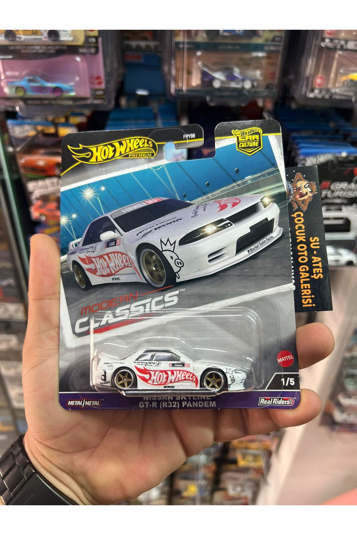 ماشین اسباب بازی NISSAN SKYLINE GT R R32 PANDEM PREMIUM محصول نادر هات ویلز اورجینال HOT WHEELS