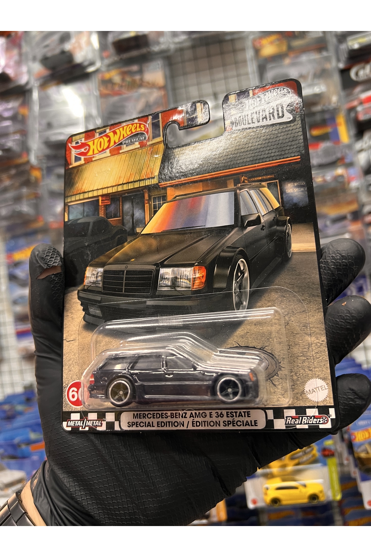 ماشین اسباب بازی مرسدس بنز AMG E36 ESTATE EDITION نسخه 1.64 هات ویلز اورجینال HOT WHEELS