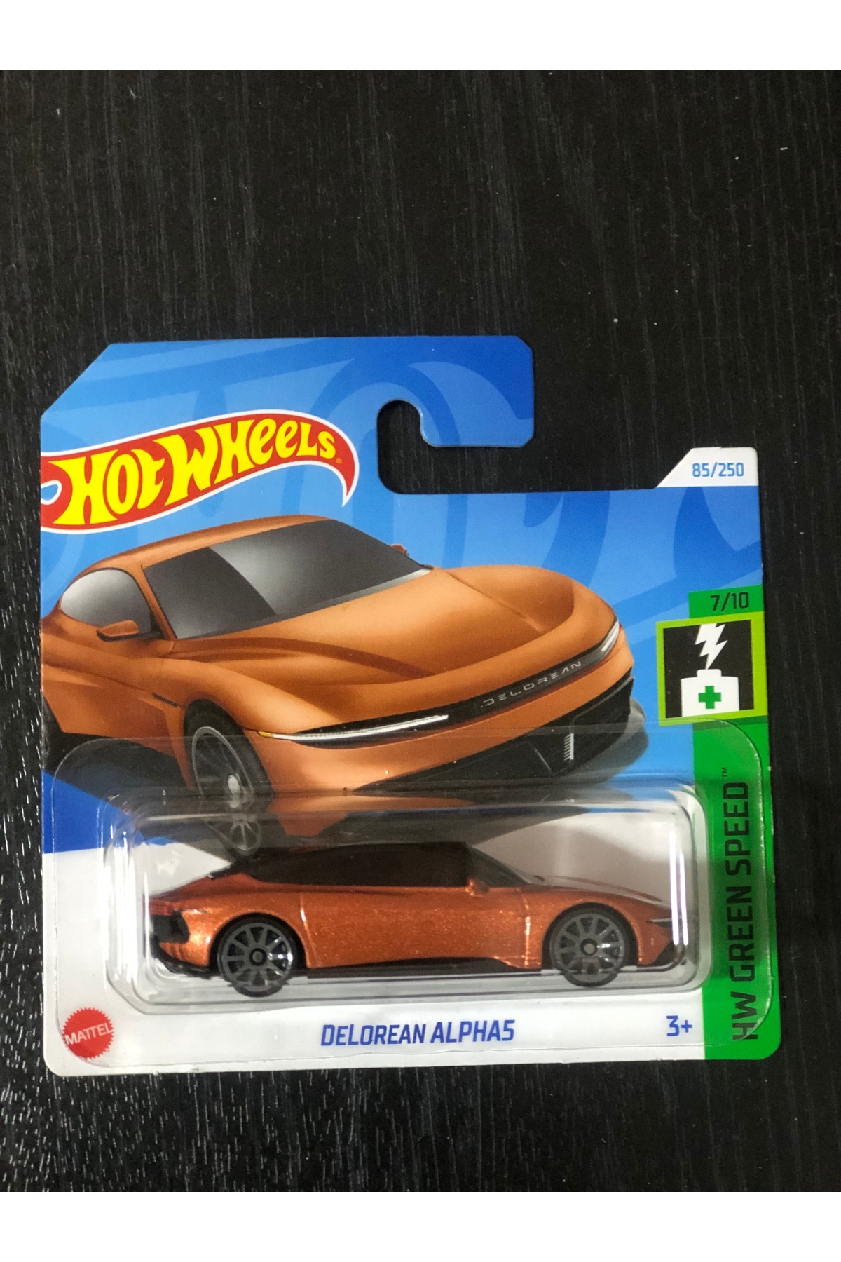 ماشین اسباب بازی DMC DELOREAN ALPHAS BACK TO THE FUTURE کالکشن ویژه برای عاشقان بازگشت به آینده از ترکیه HOT WHEELS