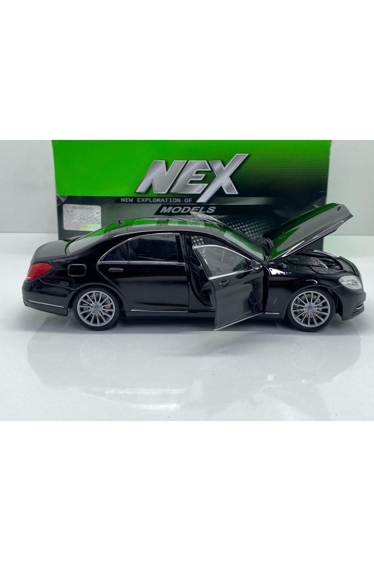 مدل خودرو 1.24 SCALE WELLY BRAND دارای مجوز مرسدس بنز S کلاس سیاه رنگ اورجینال WELLY