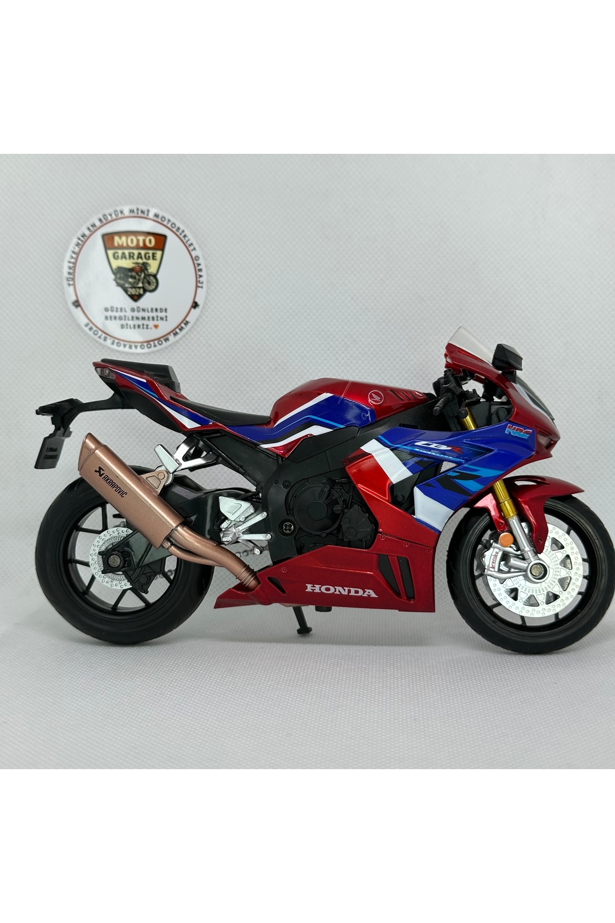 مدل خودرو HONDA CBR1000RR R FIREBLADE 1:12 موتورسیکلت دیکست – دارای مجوز MAISTO METAL از ترکیه Maisto Diecast