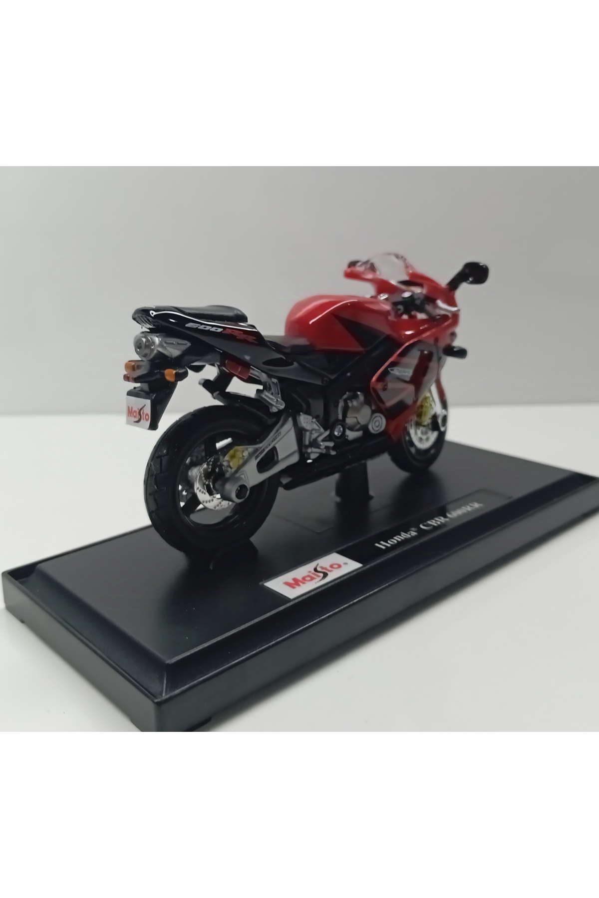 مدل خودرو دیانومی مایستو 1:18 مقیاس هوندا CBR600 RR اورجینال Maisto
